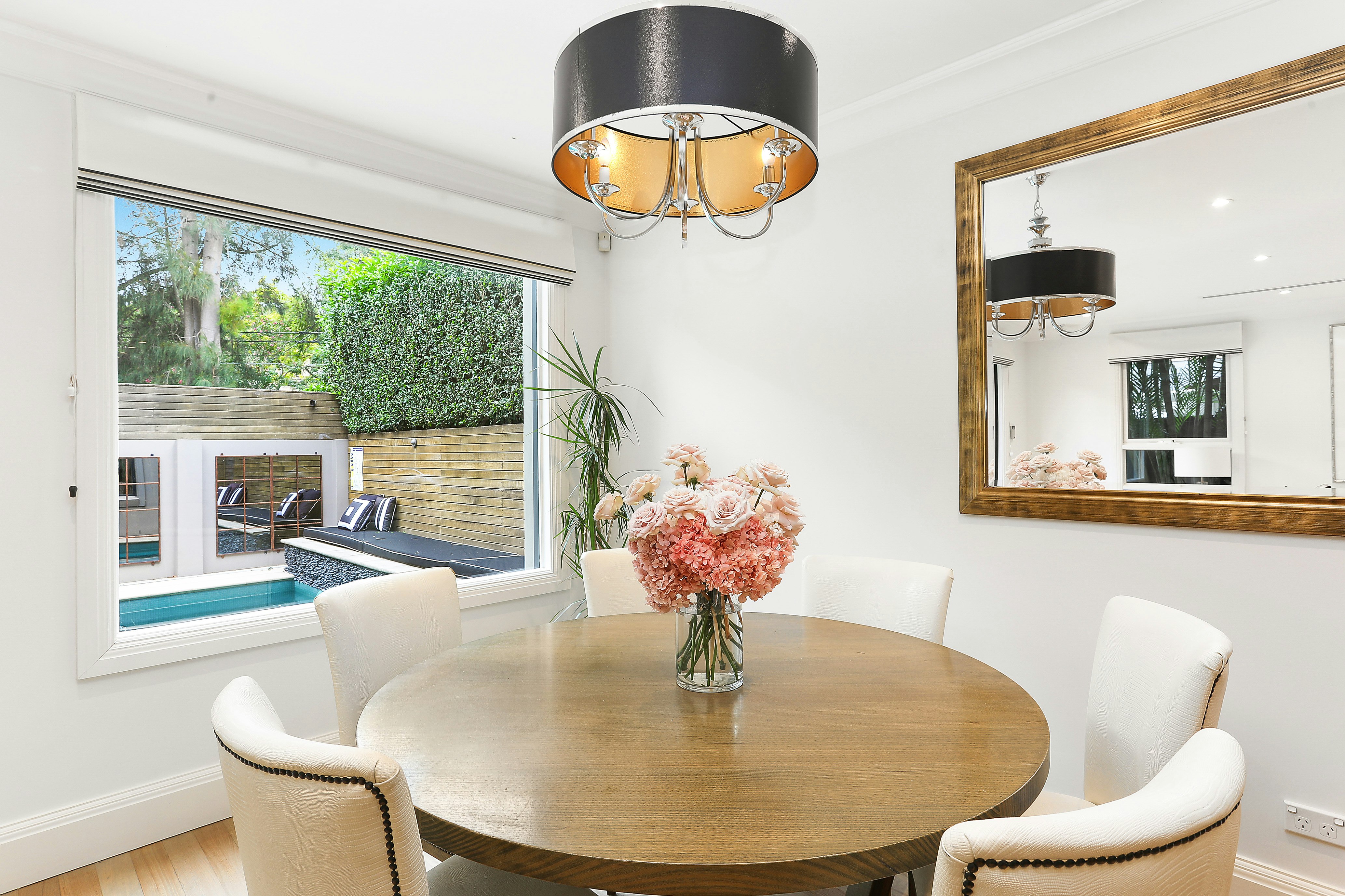 Image of dining room