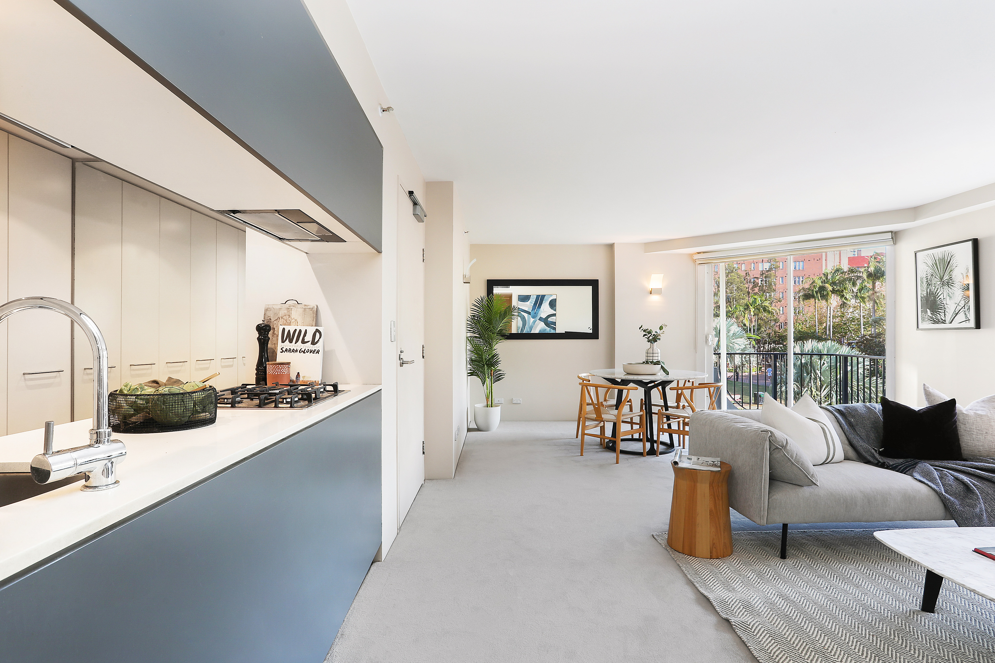 210/2A Elizabeth Bay Road, Elizabeth Bay - Image 1
