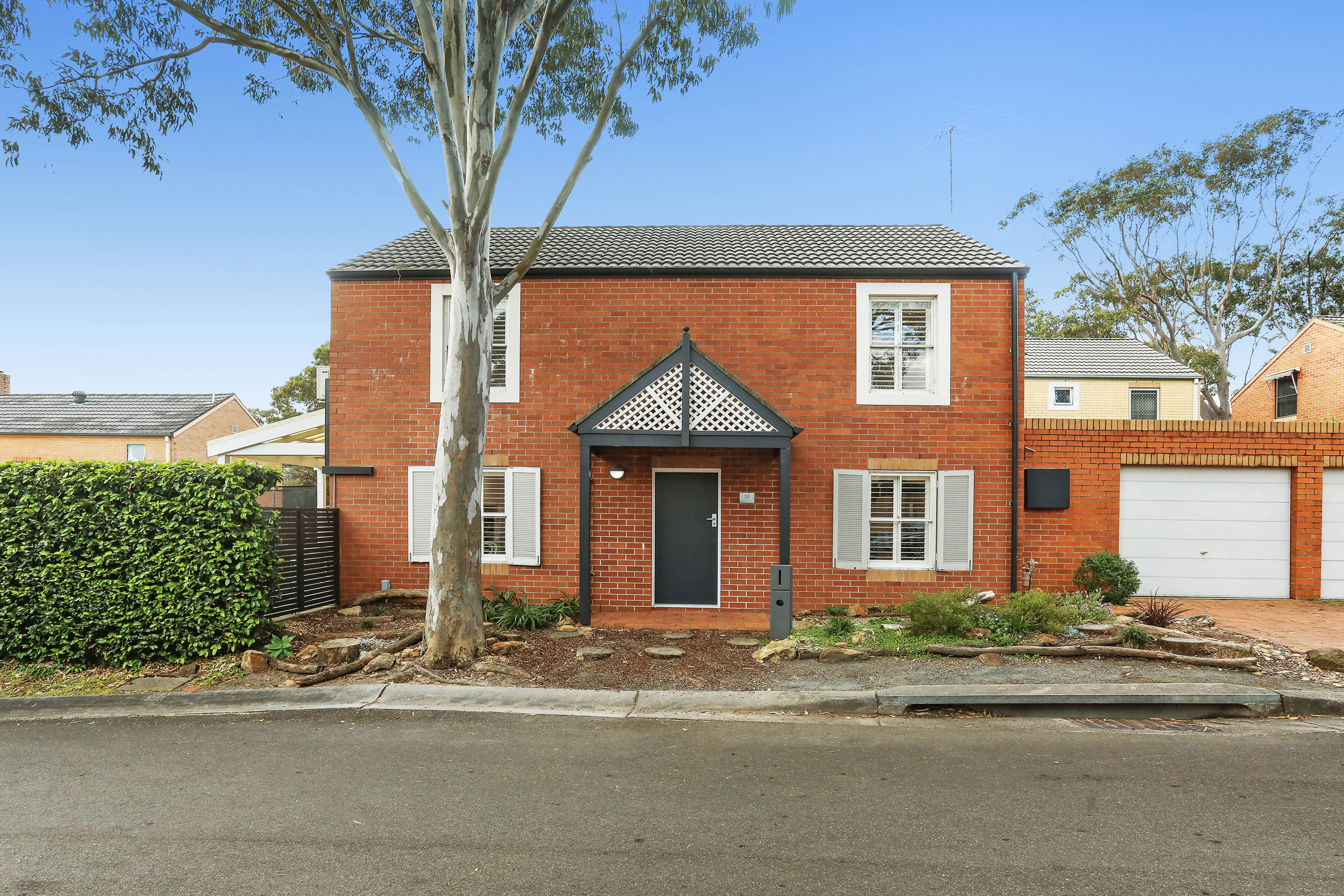25 Jacaranda Place, South Coogee - Thumbnail 8