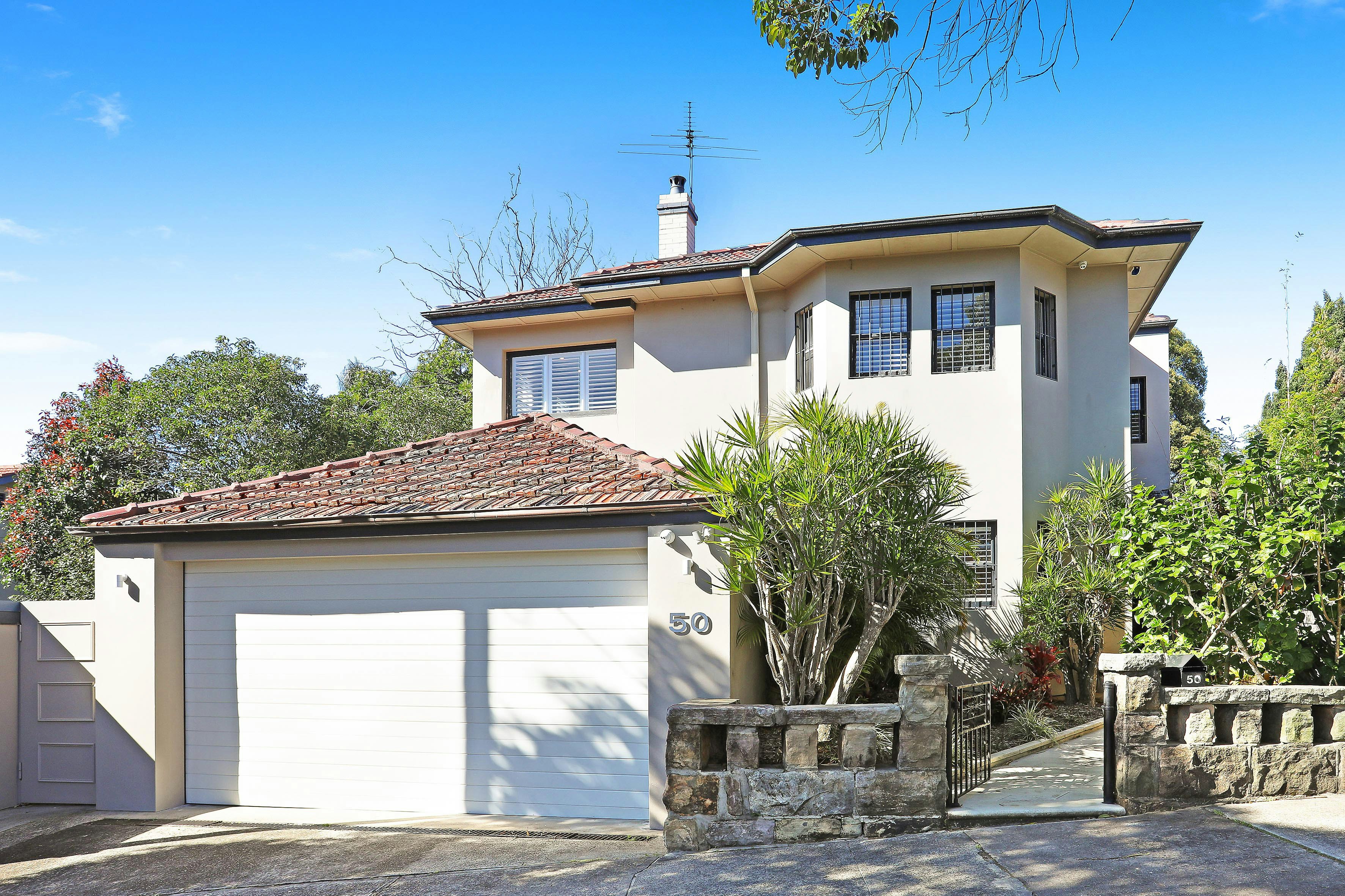 Image of garage
