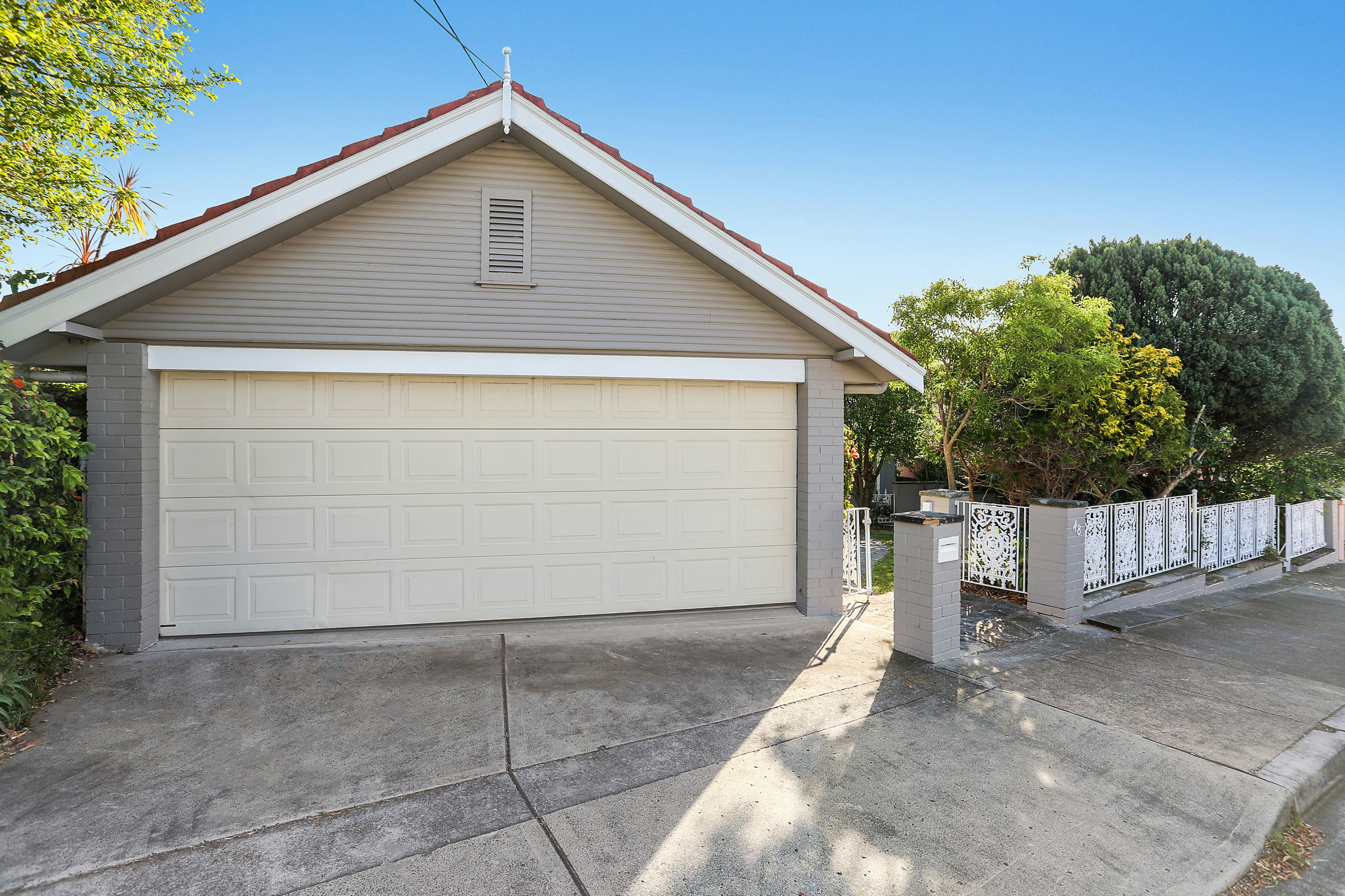 Image of garage