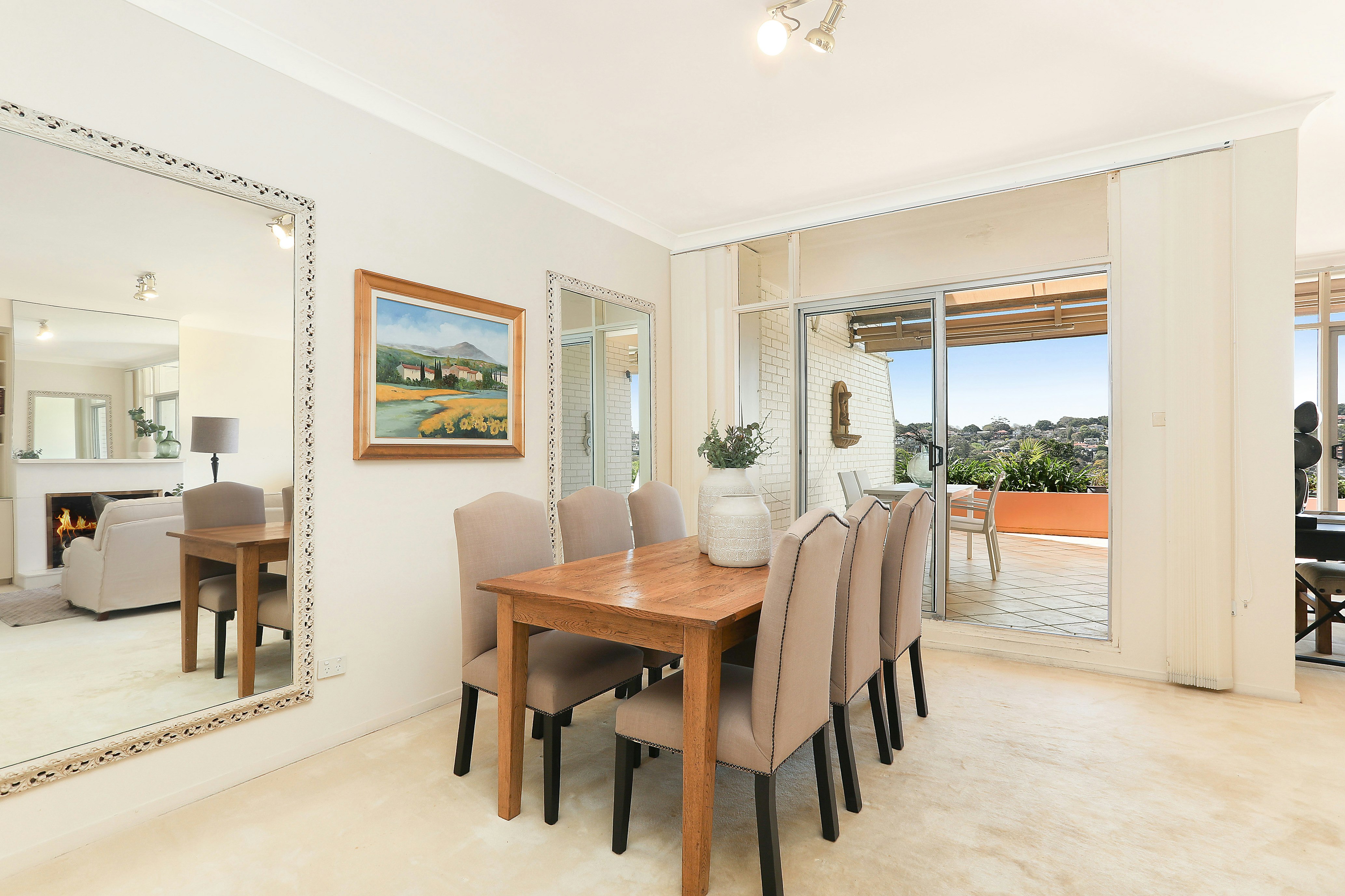 Image of dining room