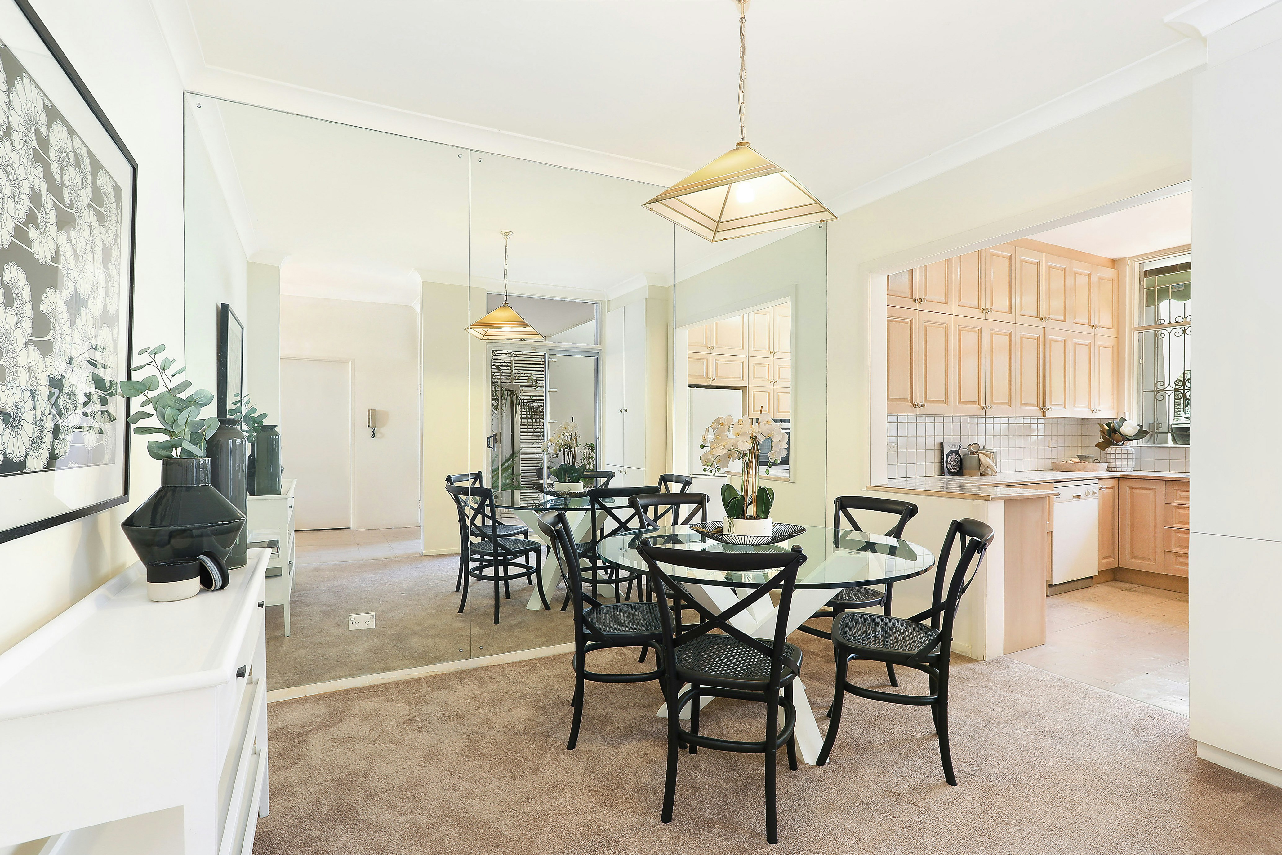 Image of dining room
