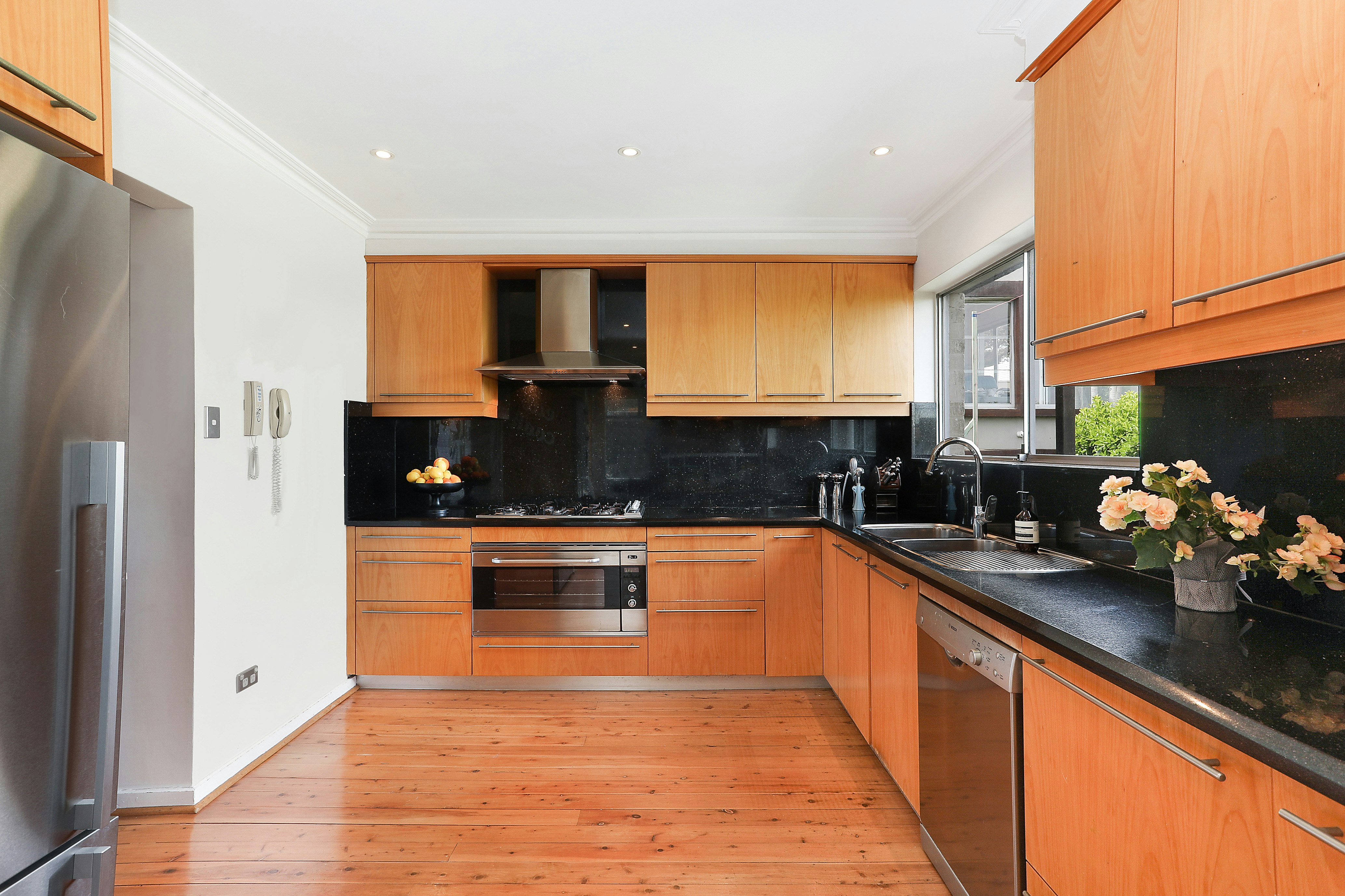 15 Clairvaux Road, Vaucluse NSW