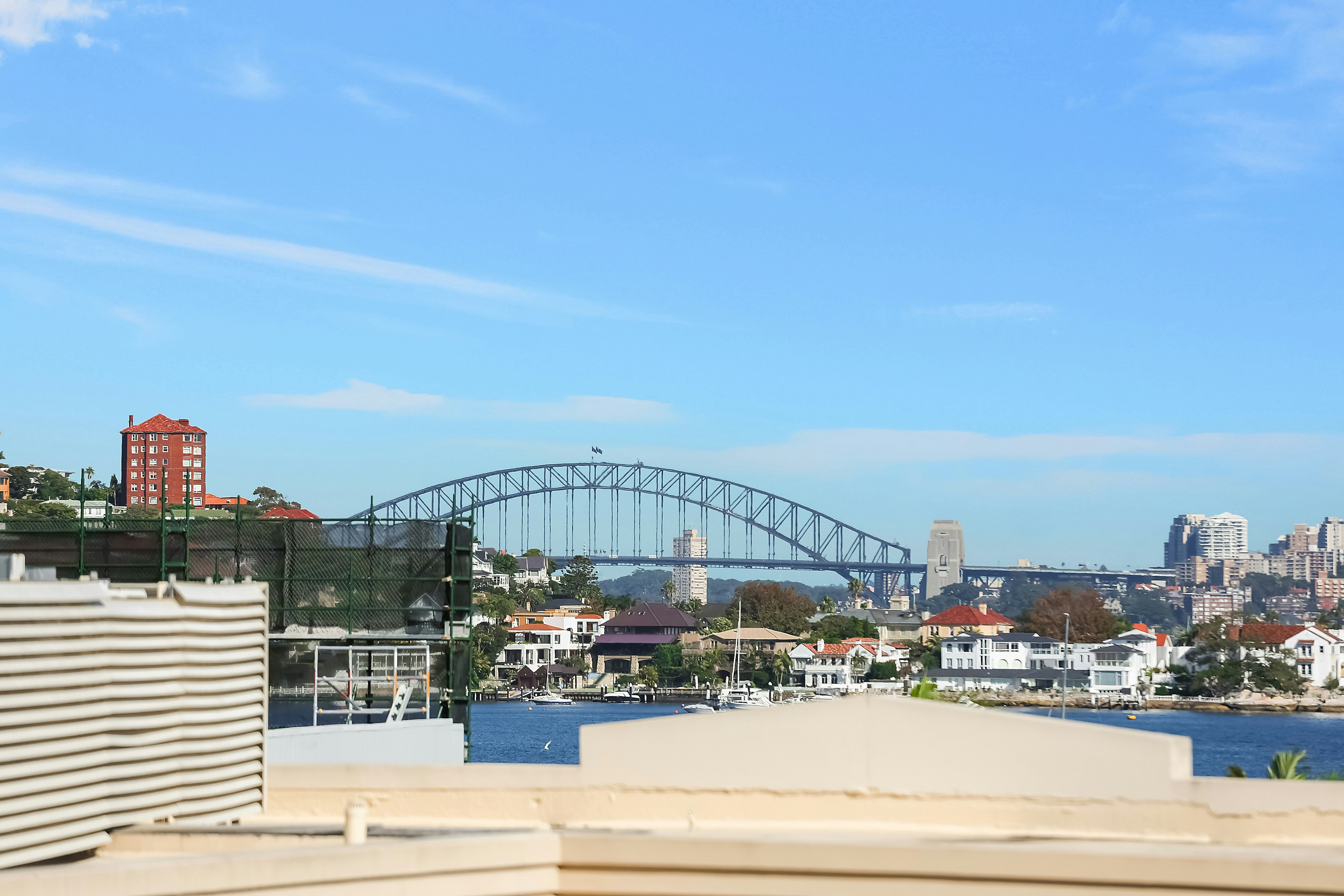 Image of arch