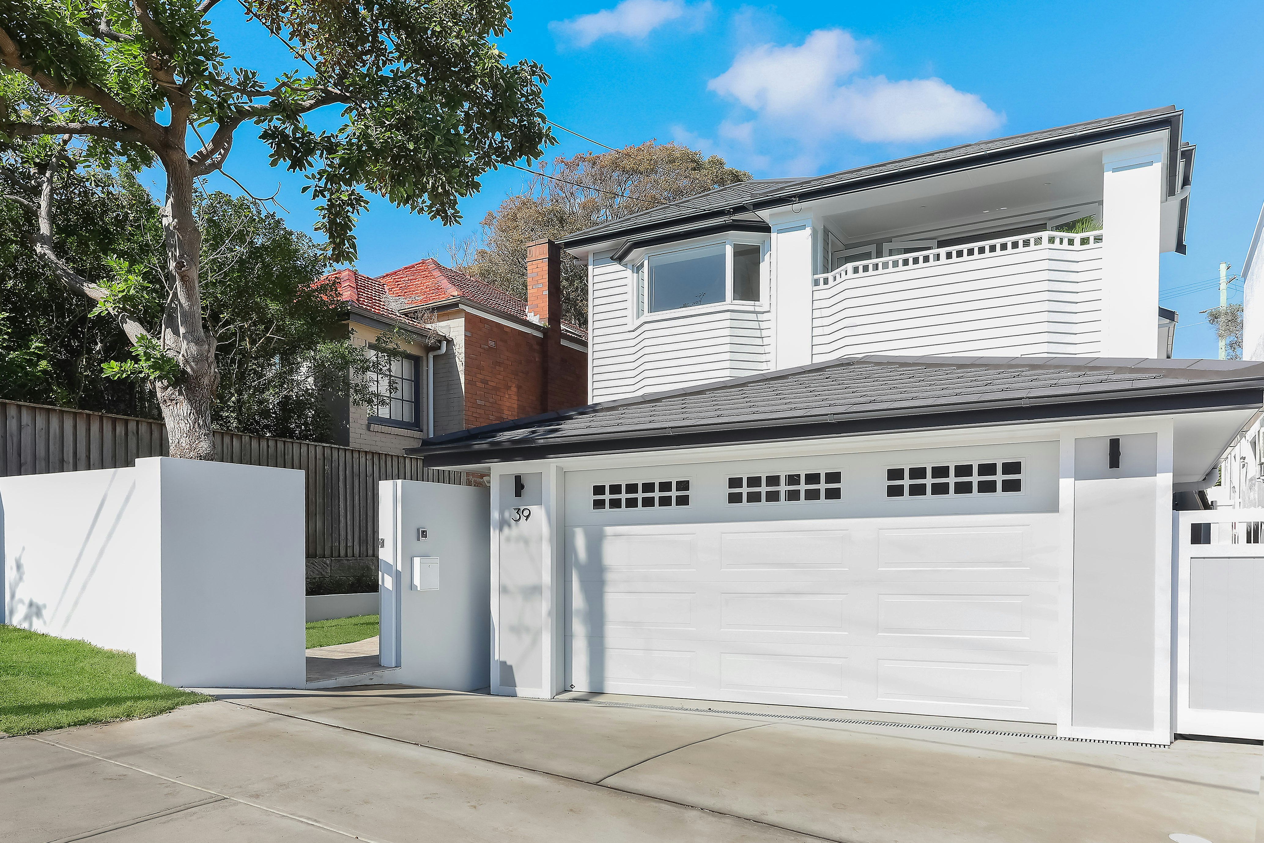 Image of garage