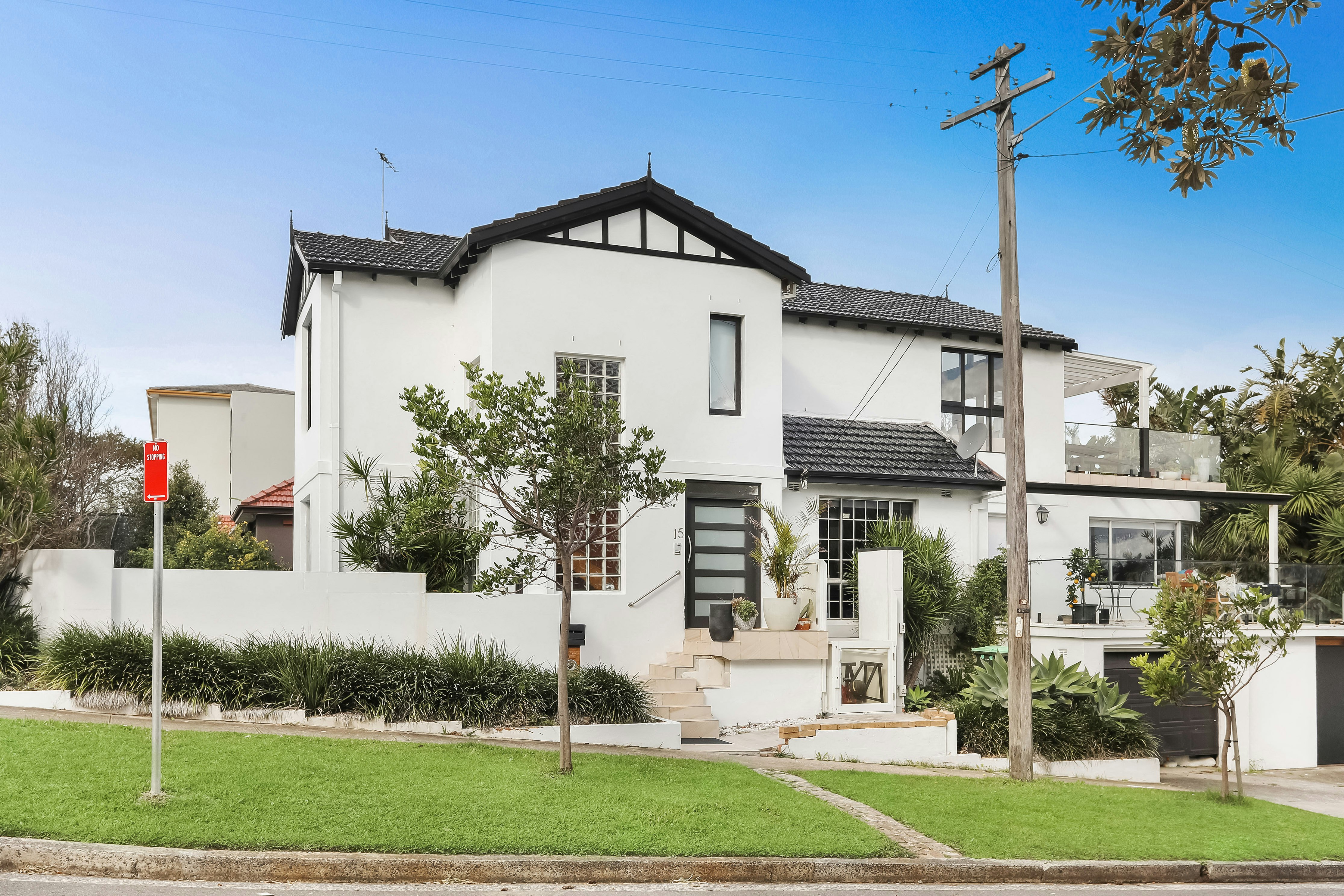 Image of neighborhood