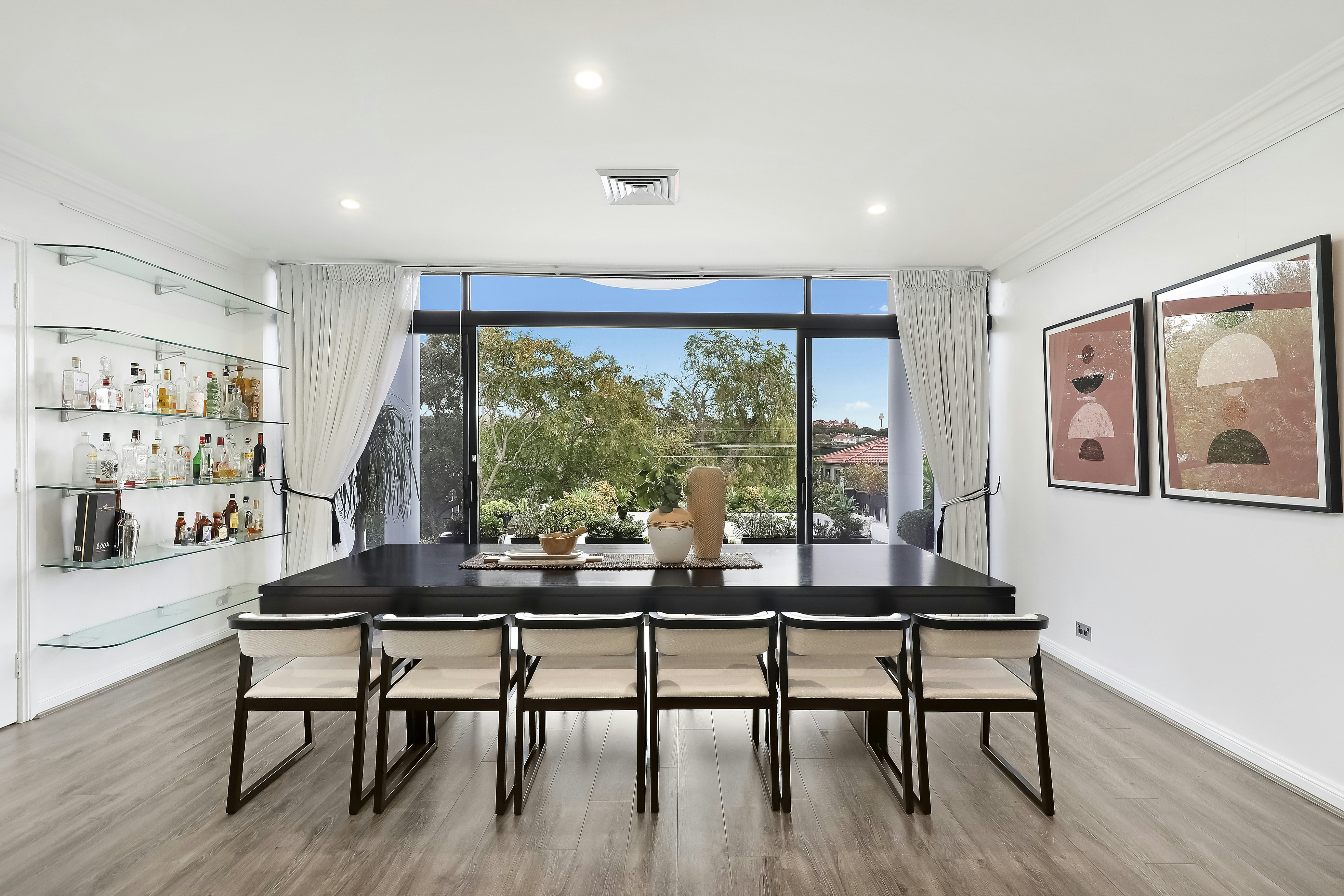 Image of dining room