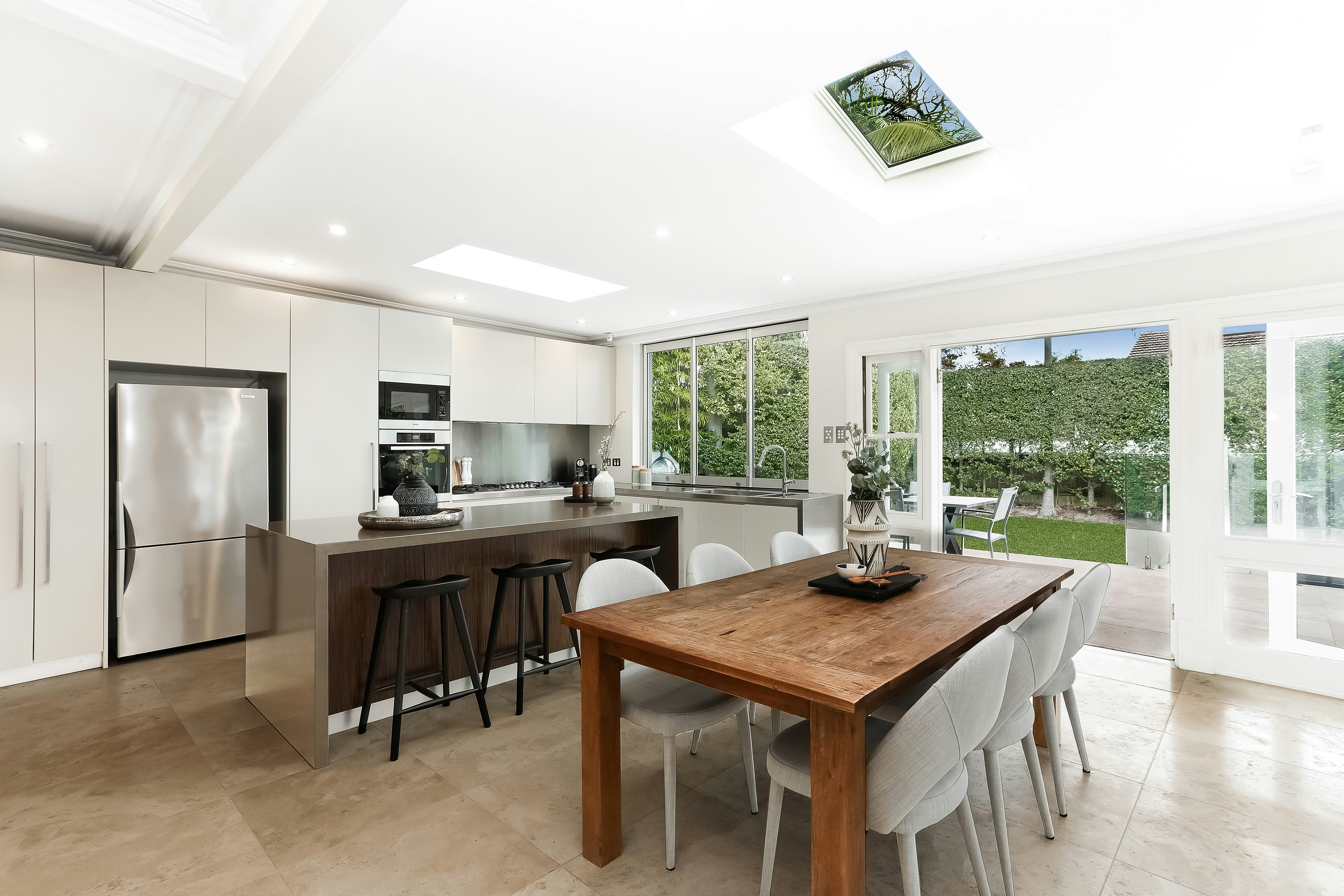 Image of dining room