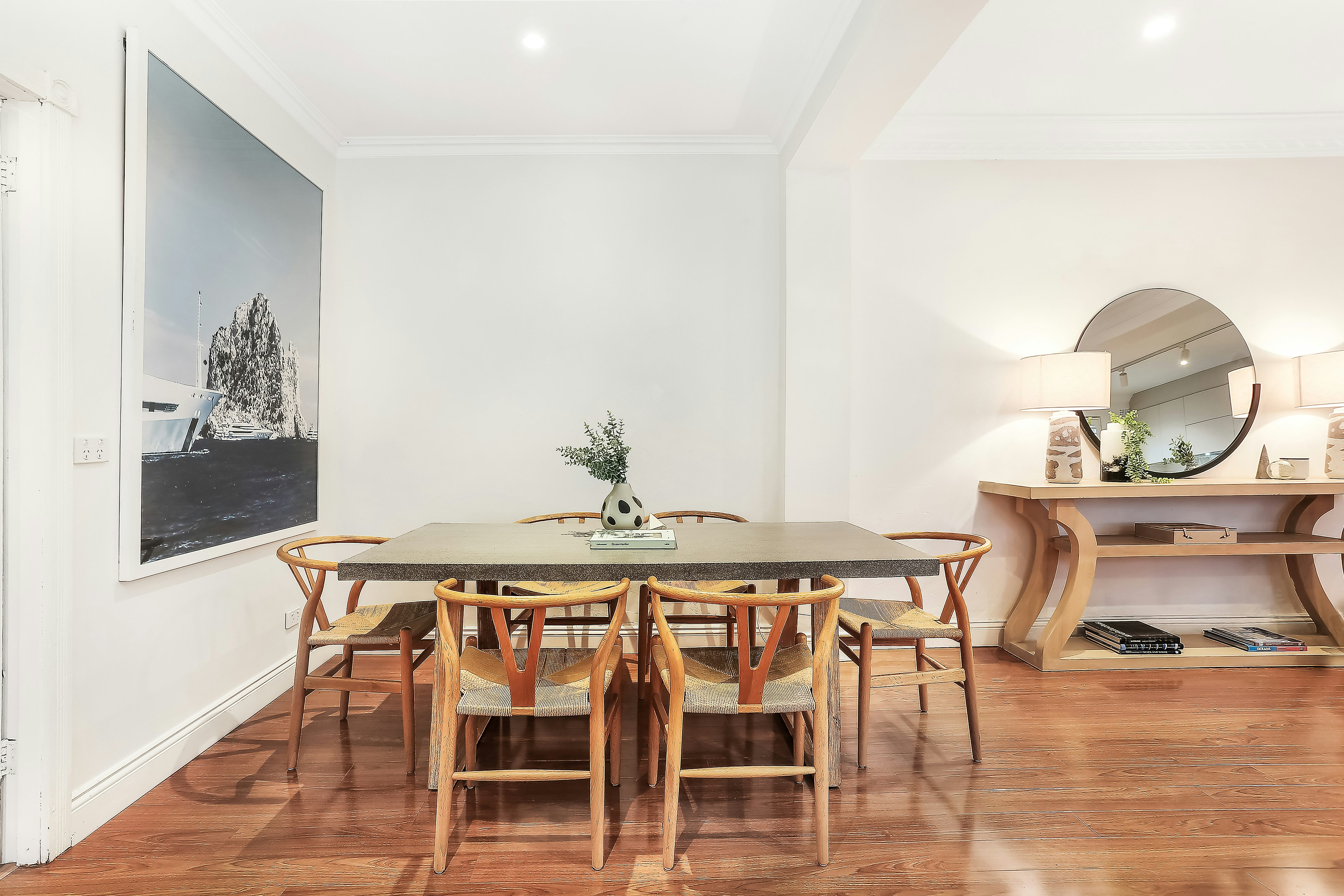 Image of dining room
