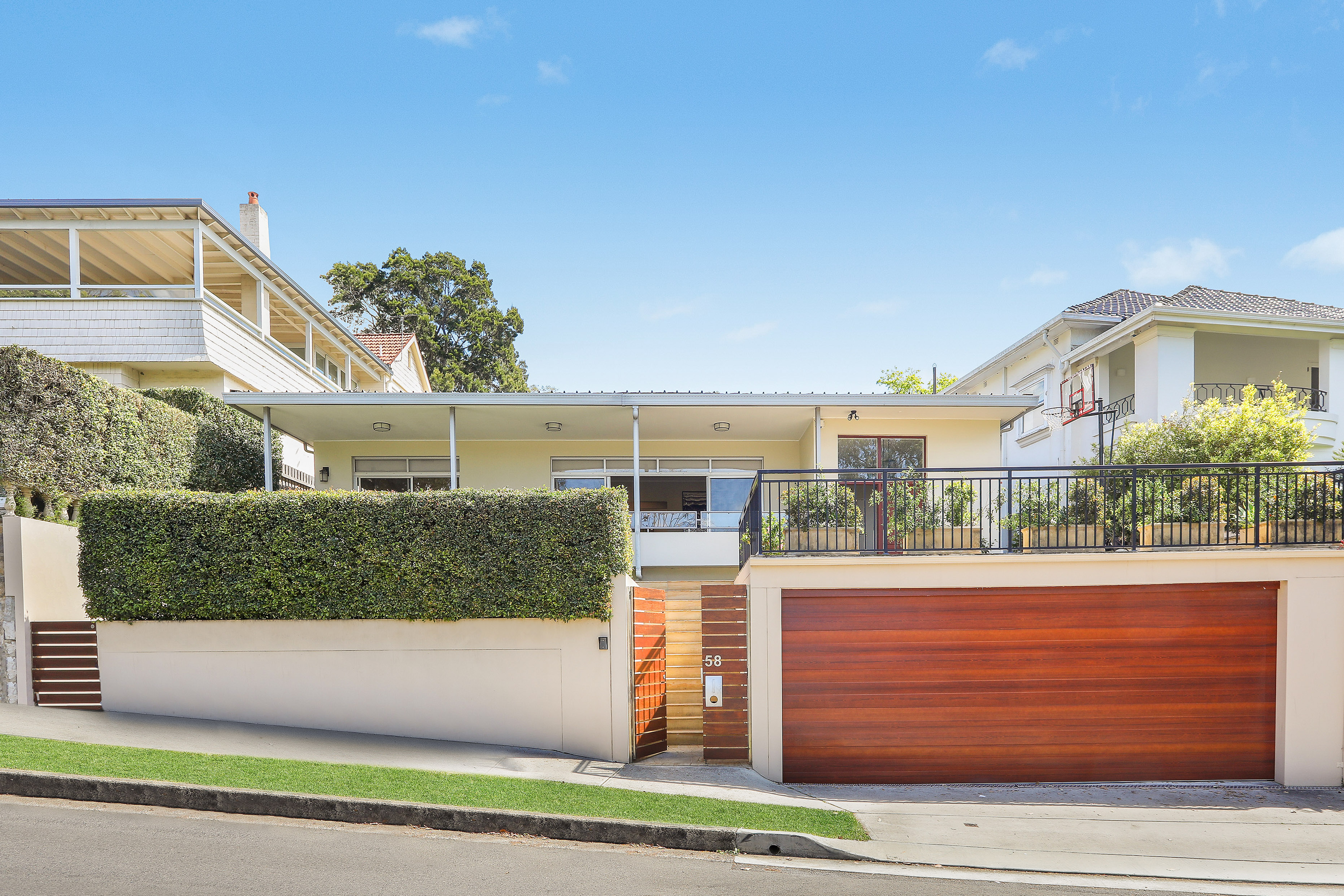 58 Beresford Road, Rose Bay - Image 1