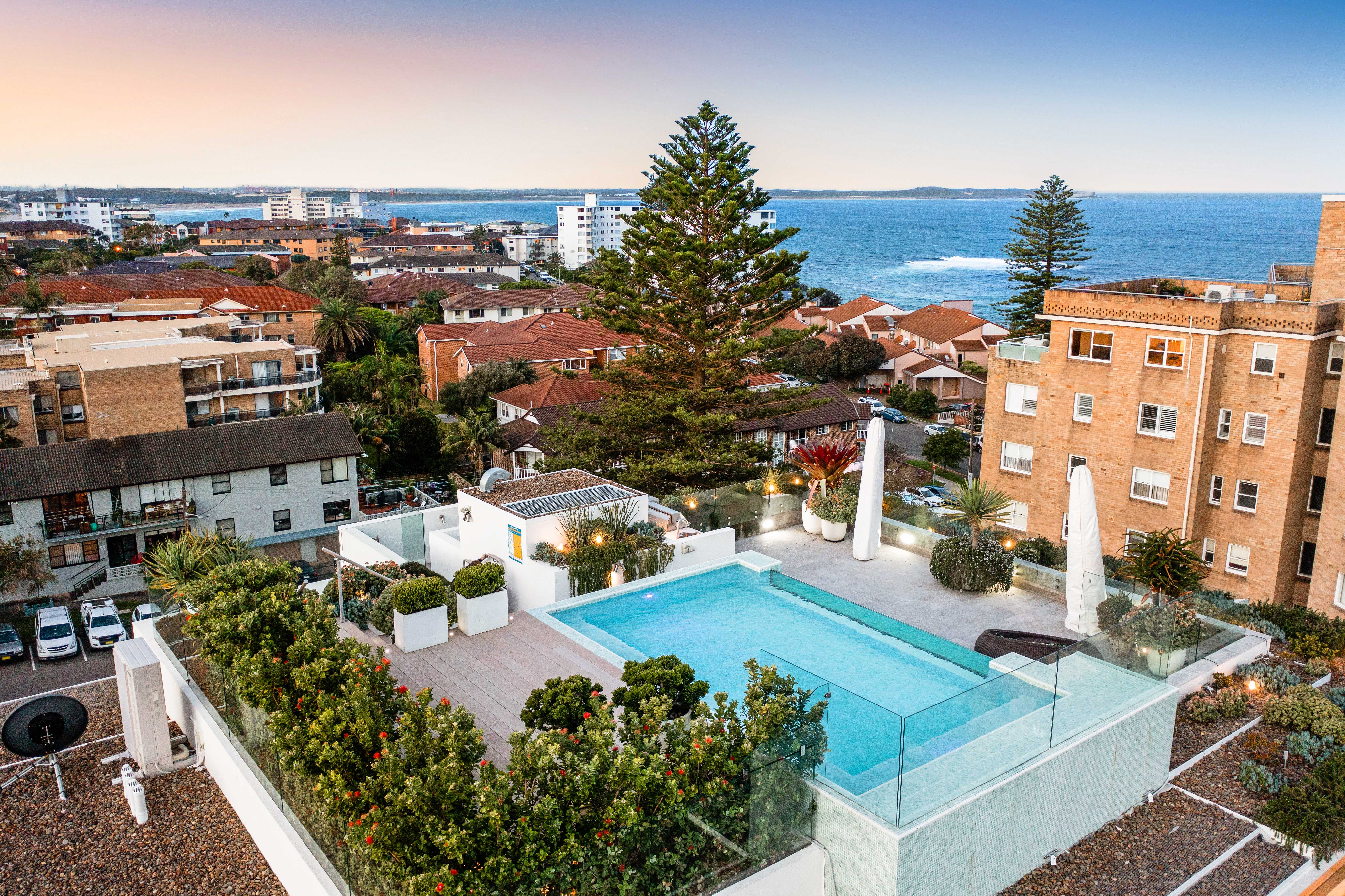 501/60 Ewos Parade, Cronulla - Image 1