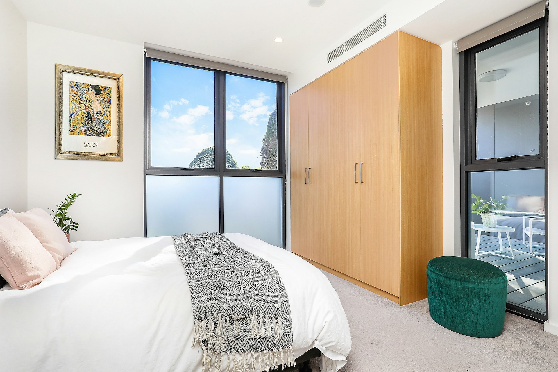 8/240 New South Head Road, Edgecliff NSW