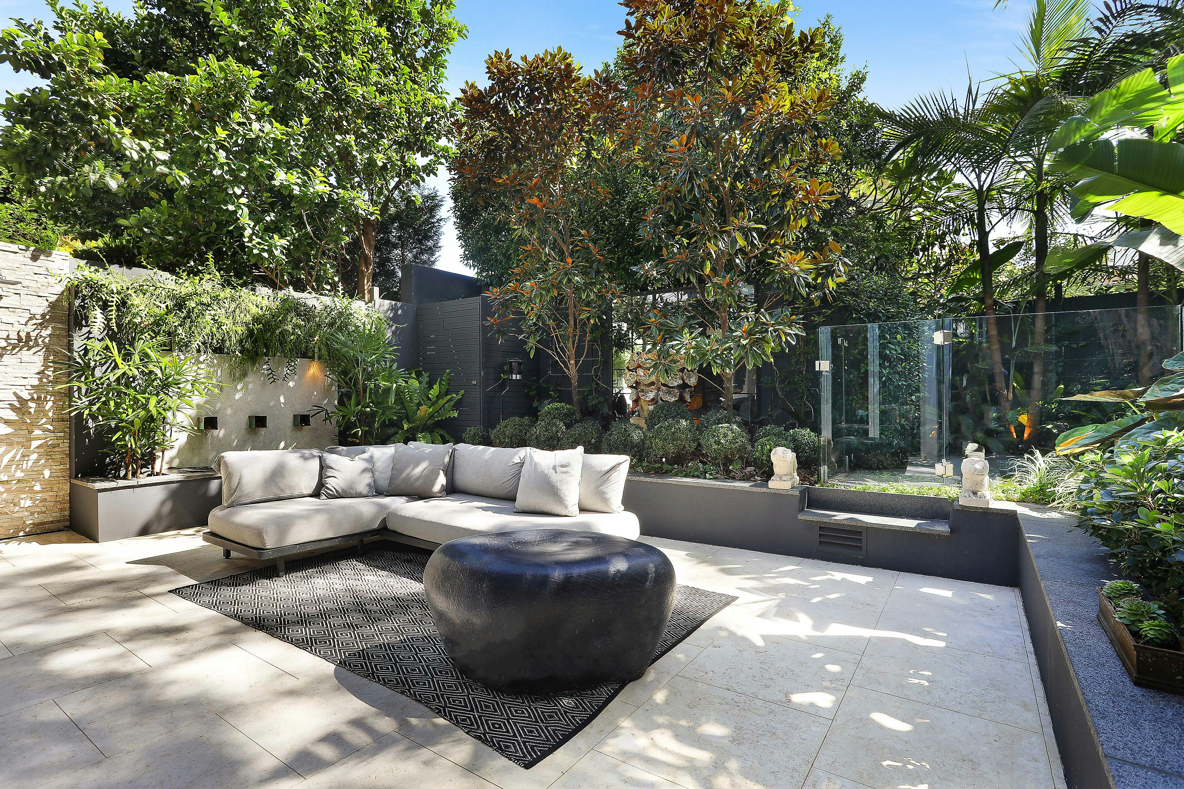 12a Holdsworth Street, Woollahra NSW