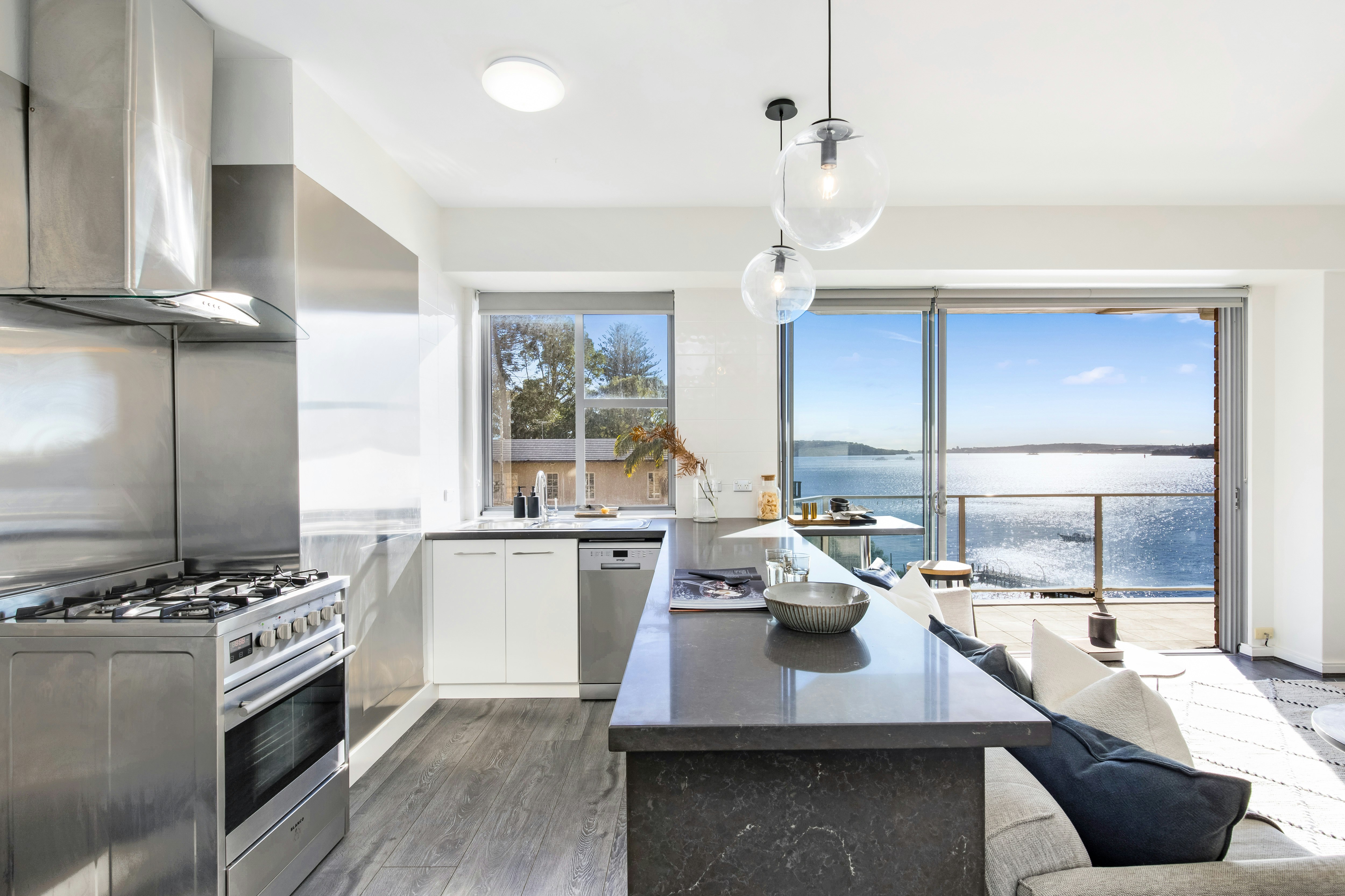 64/11 Sutherland Crescent, Darling Point NSW