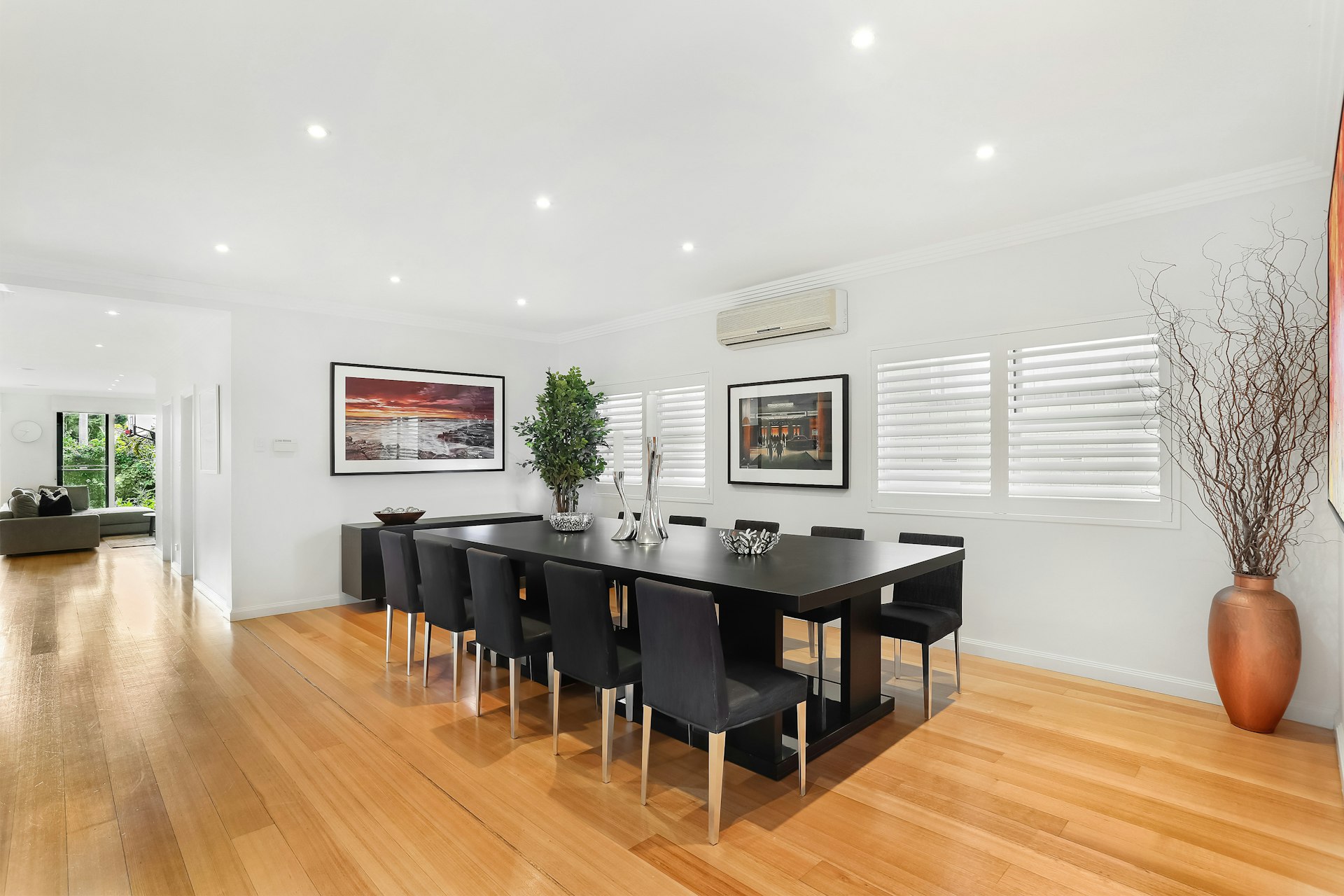 dining room