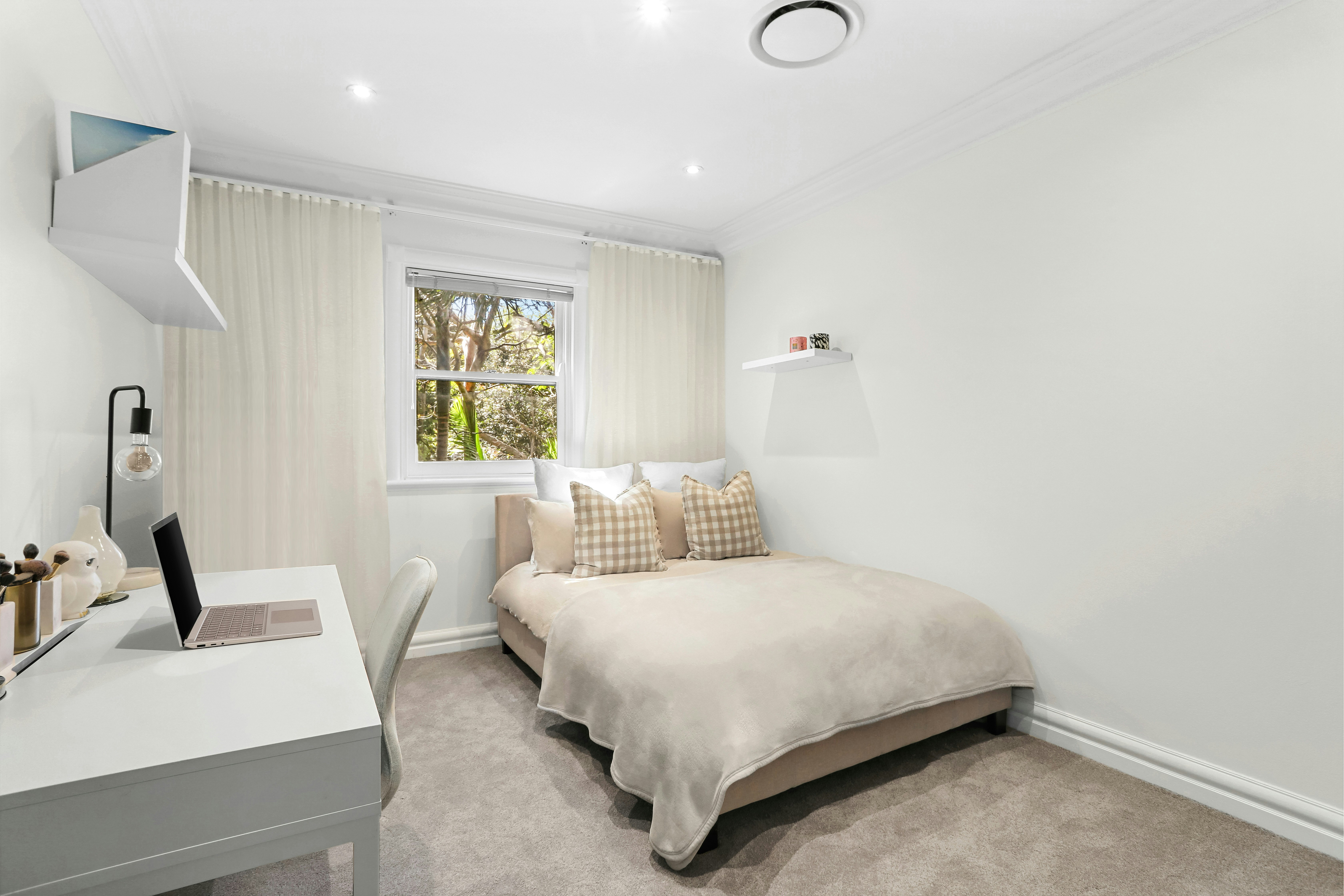 Image of corner