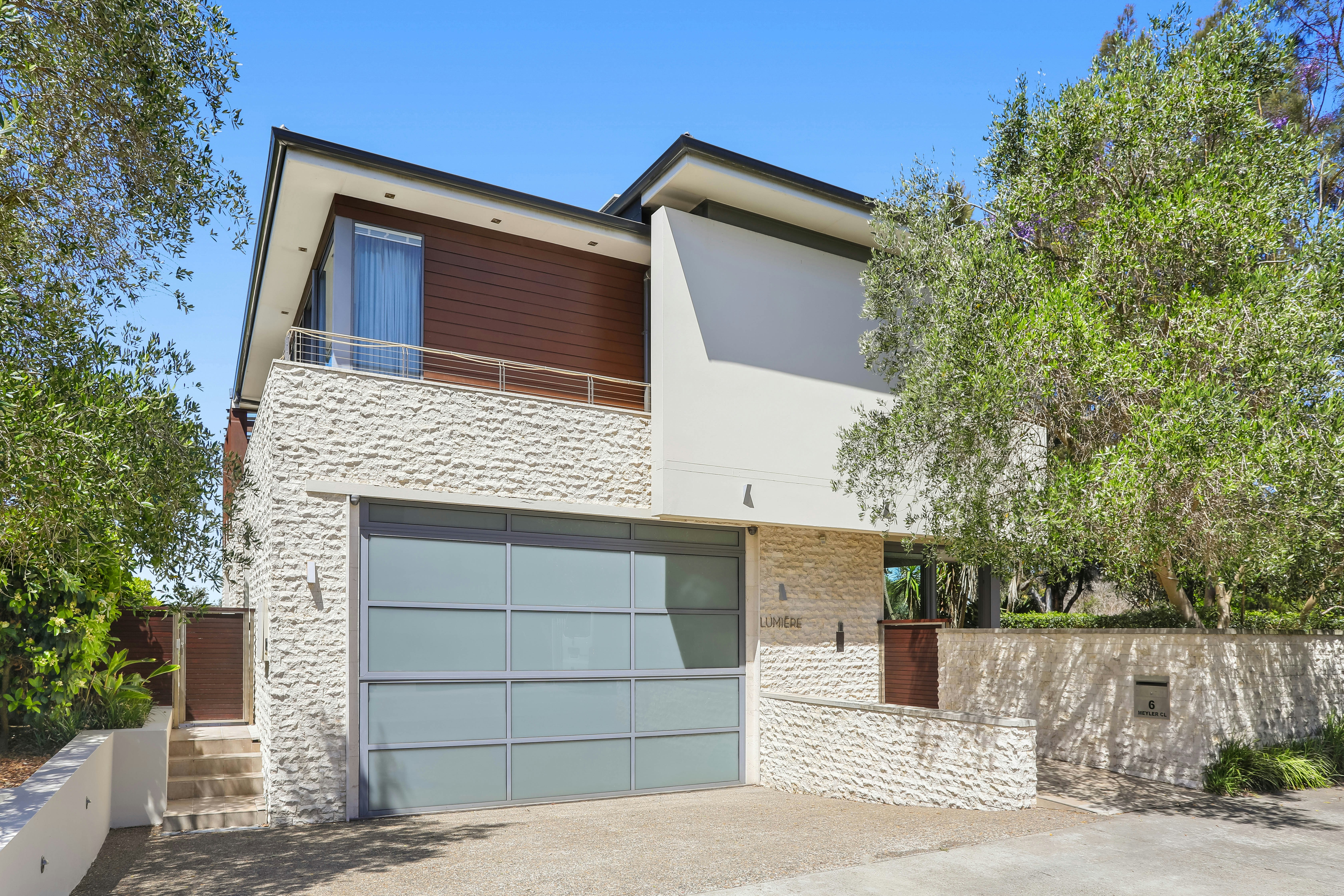 Image of garage