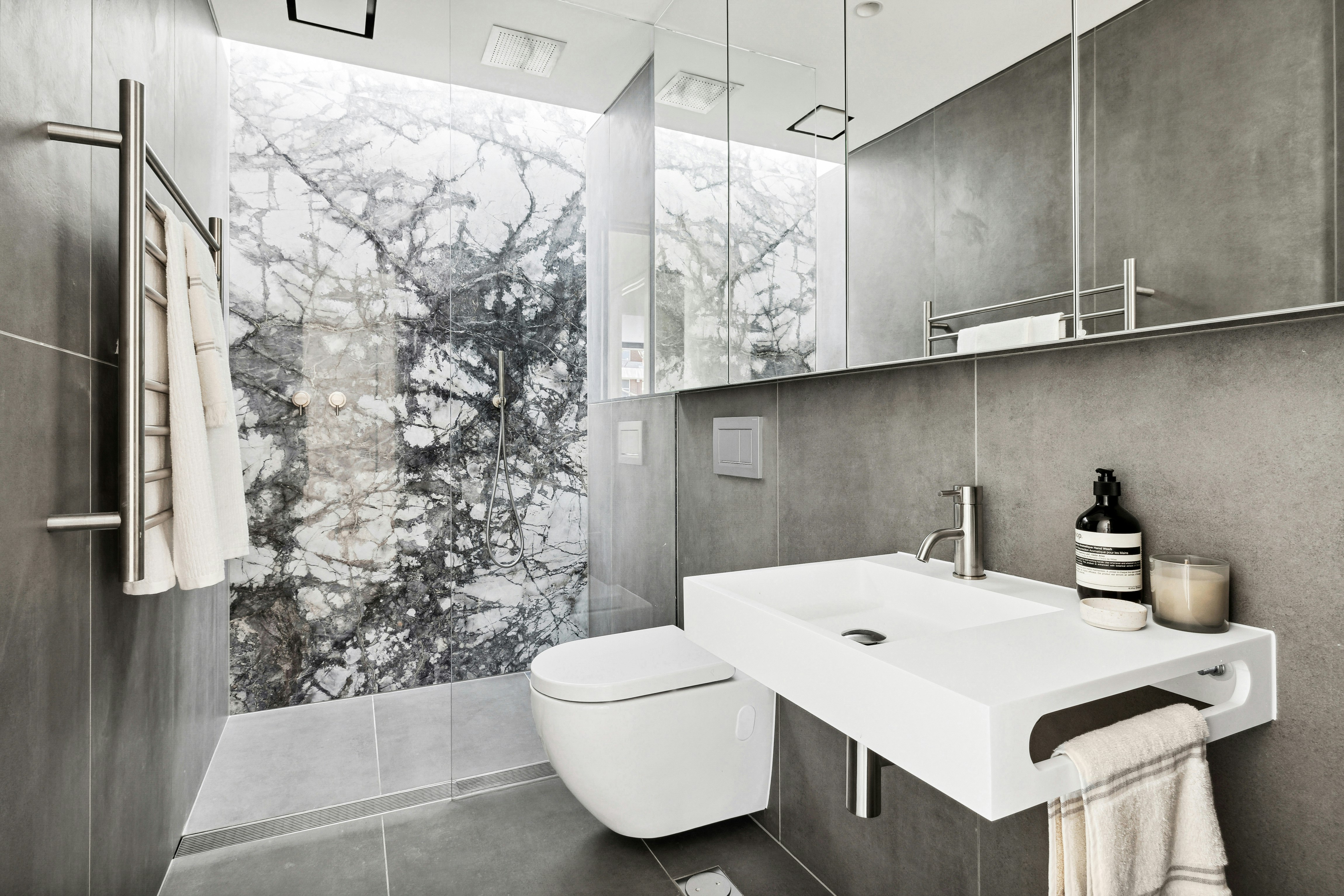 Image of basin