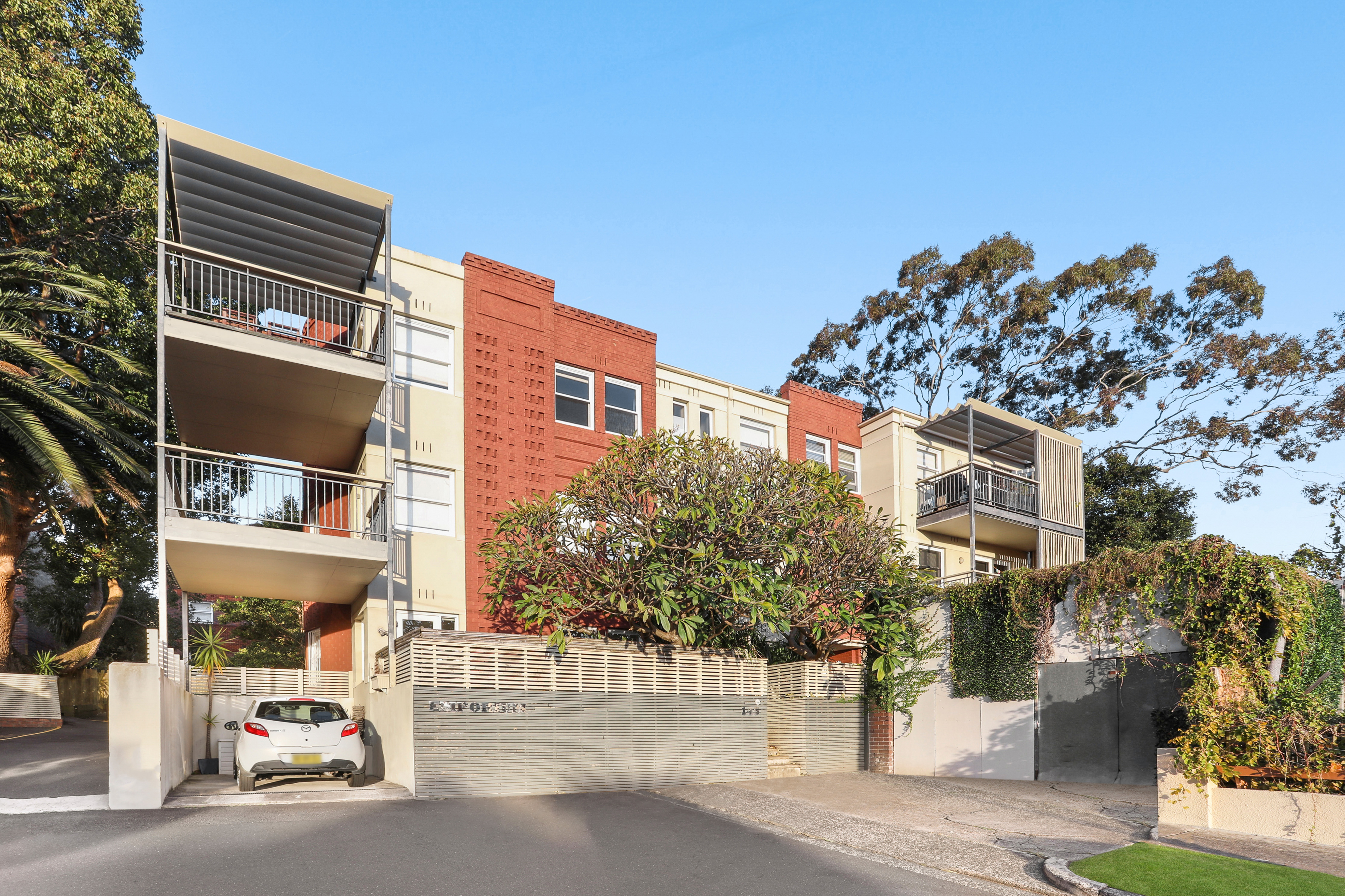 9/145 Ebley Street, Bondi Junction - Thumbnail 5