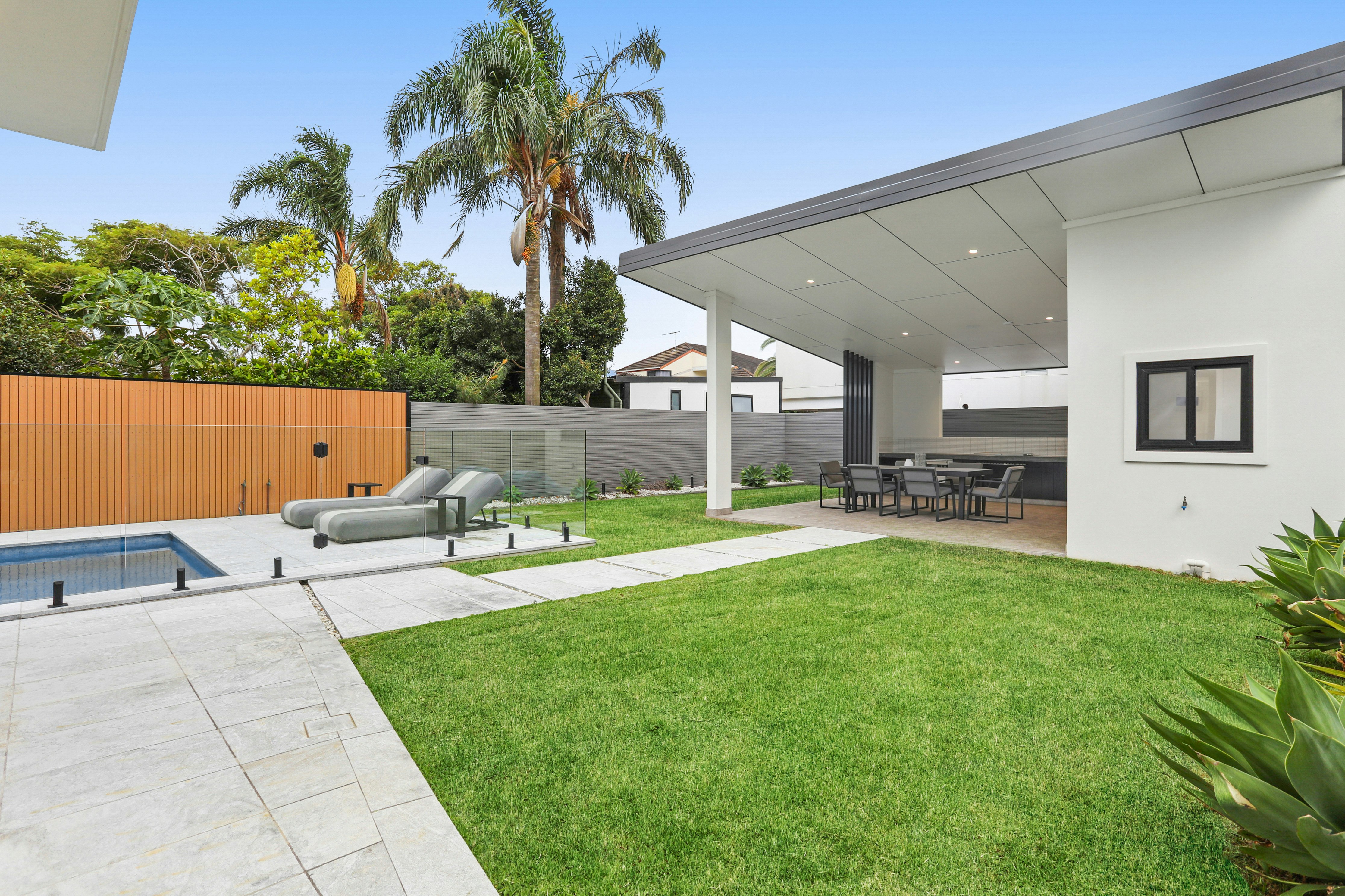 Image of backyard