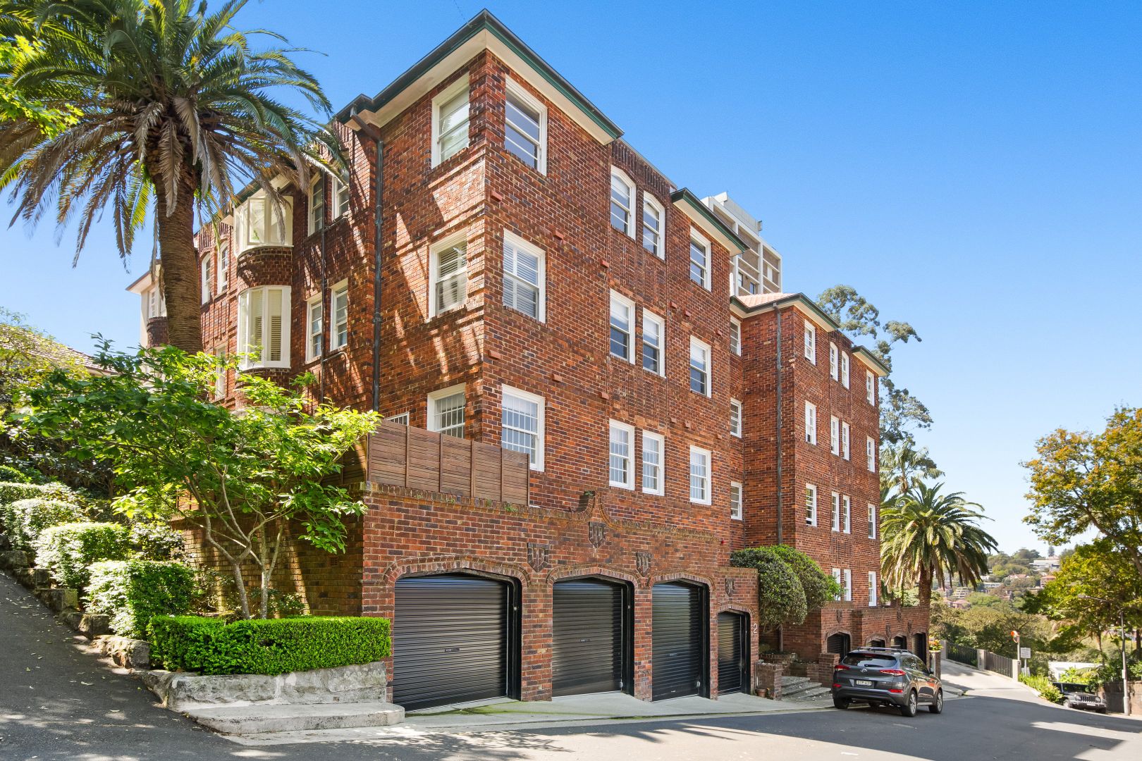 5/2 Marathon Road, Darling Point - Image 1