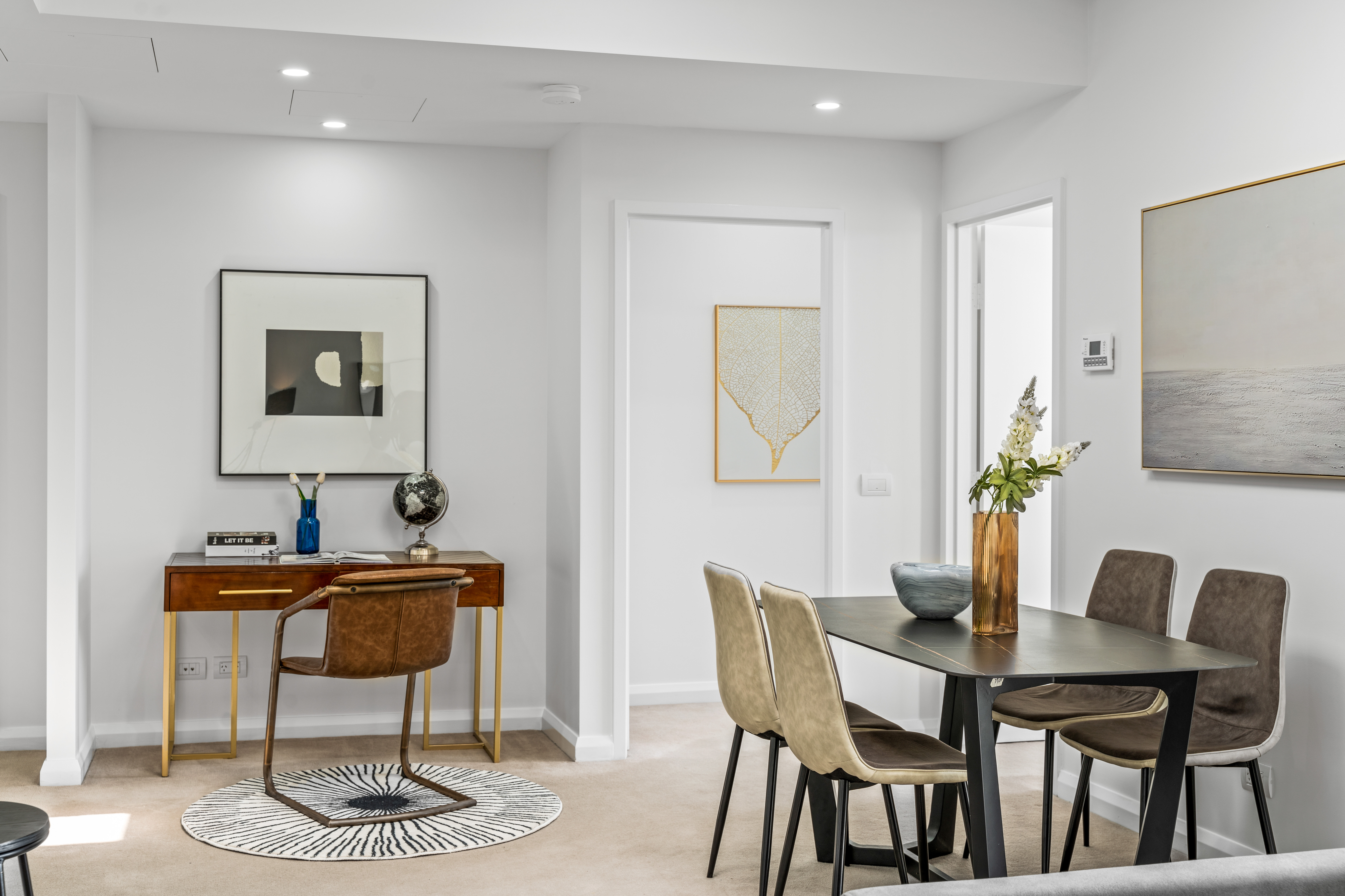 801/8 Marine Parade, Wentworth Point - Thumbnail 4
