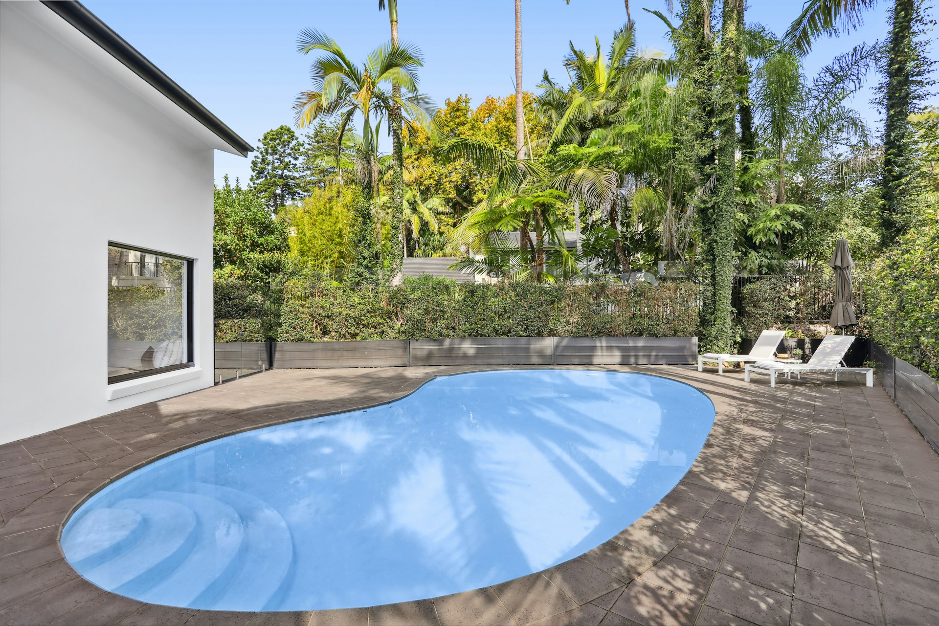 pool
