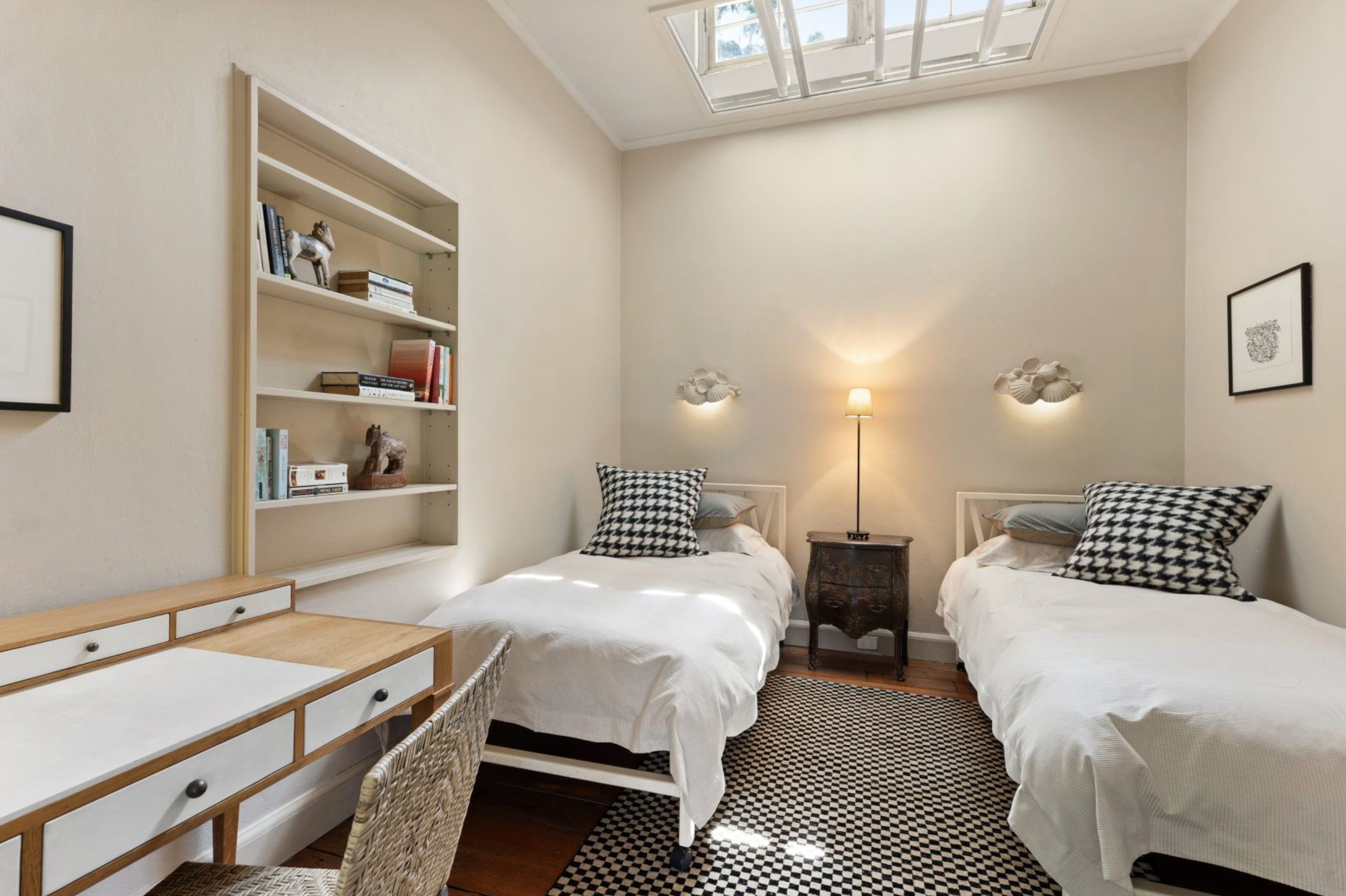 Image of bed