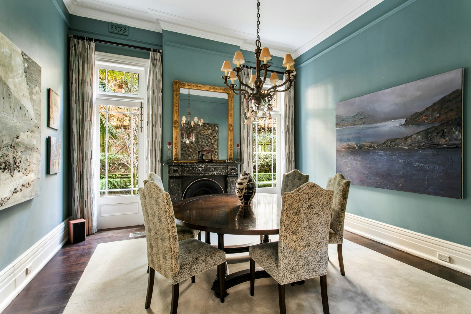 Image of dining room