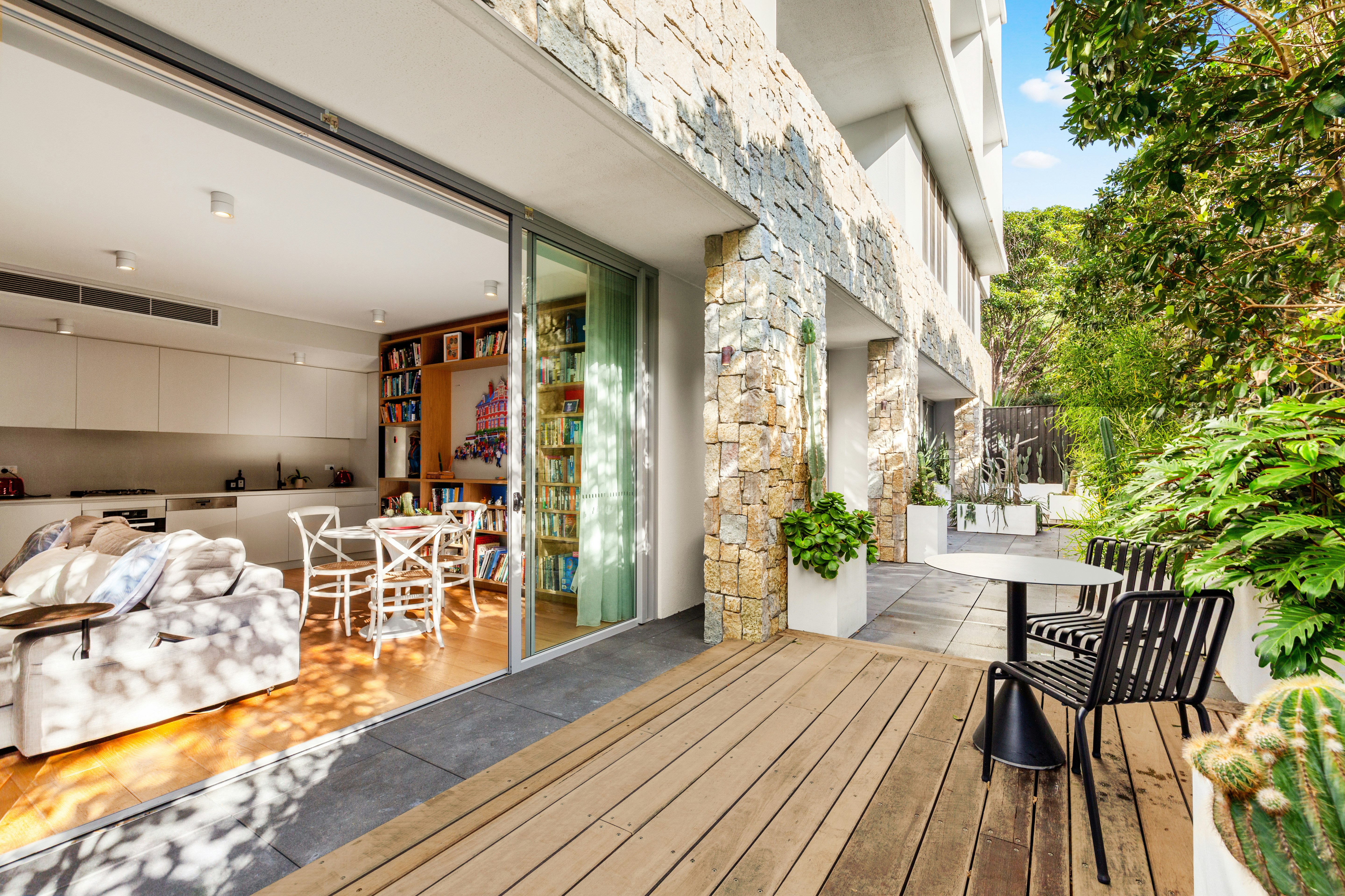 1/38 Ocean Street North, Bondi NSW