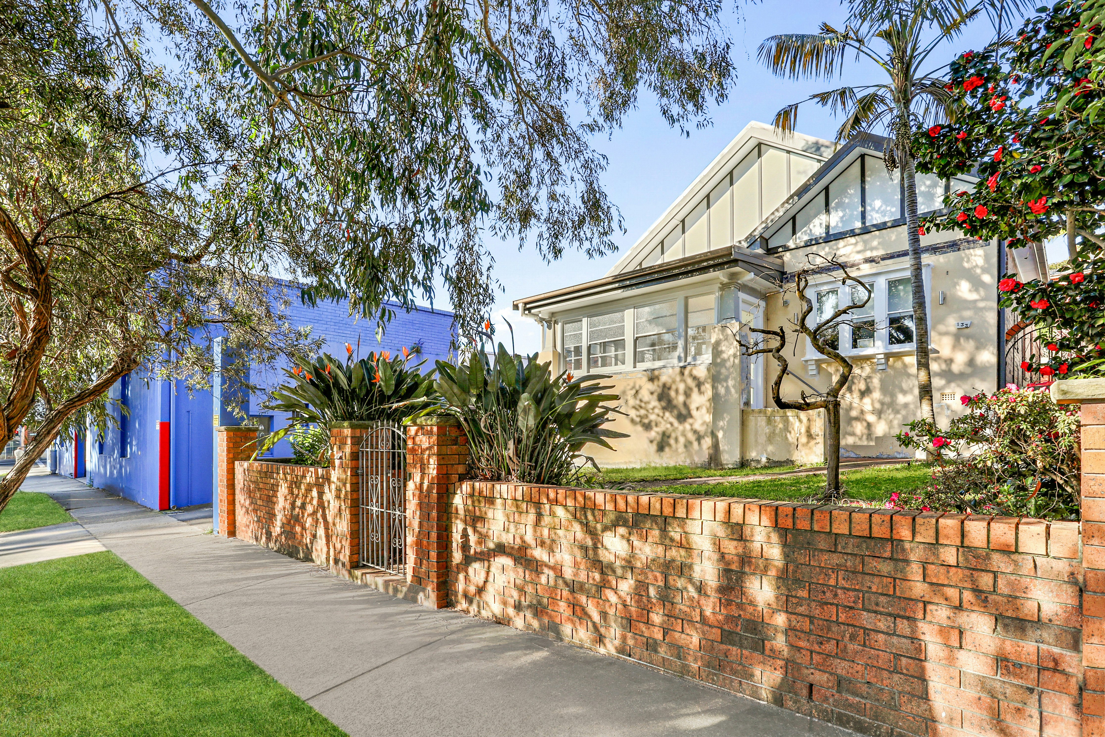 Image of neighborhood