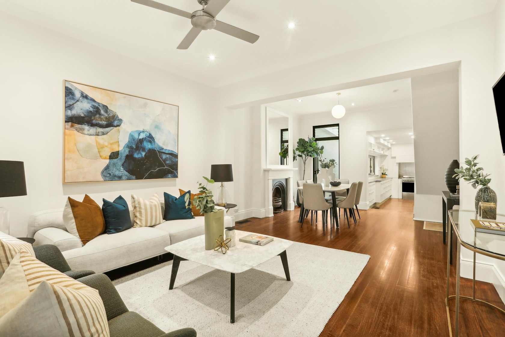 32 Hardie Street, Darlinghurst NSW The Rubinstein Group