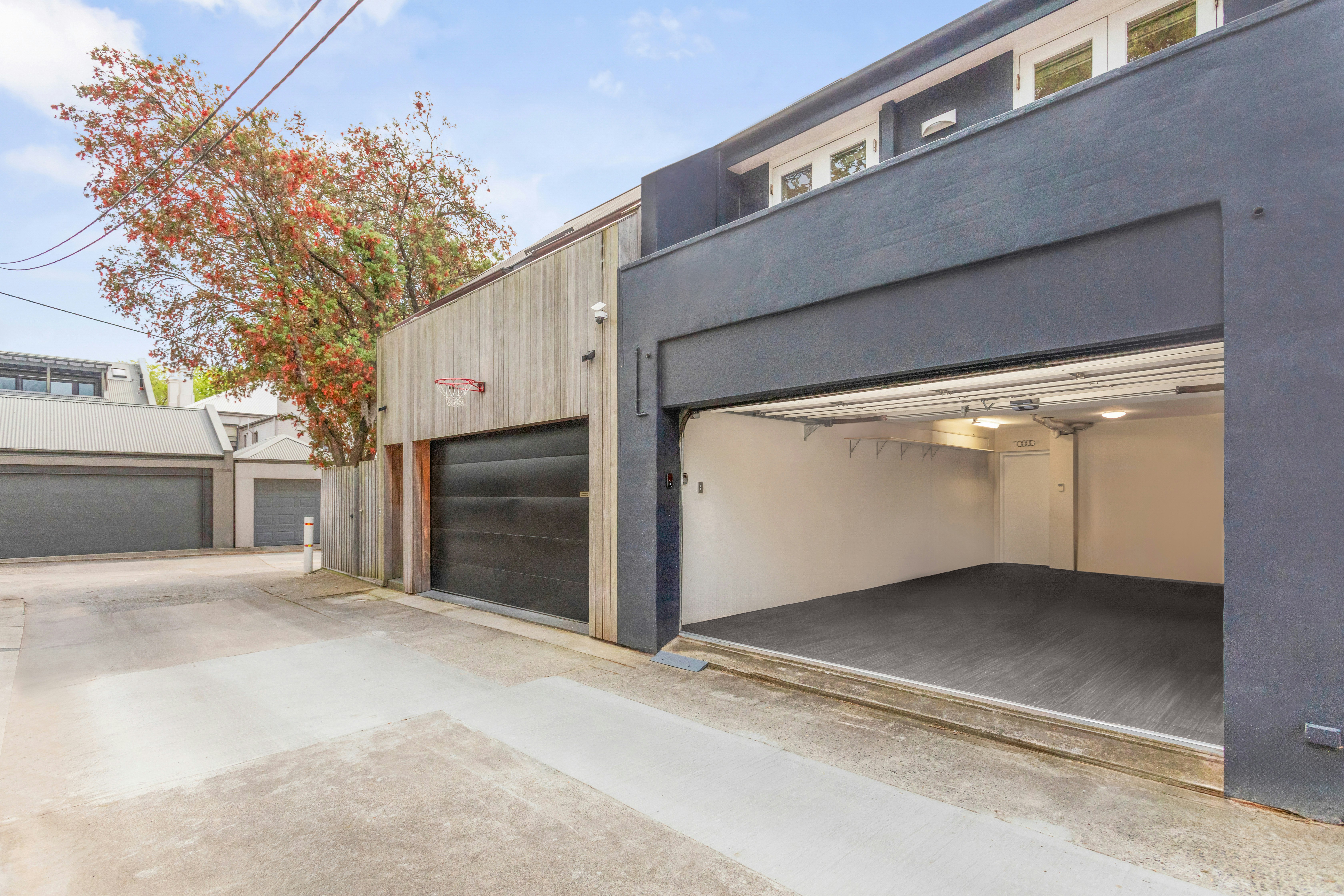 Image of garage