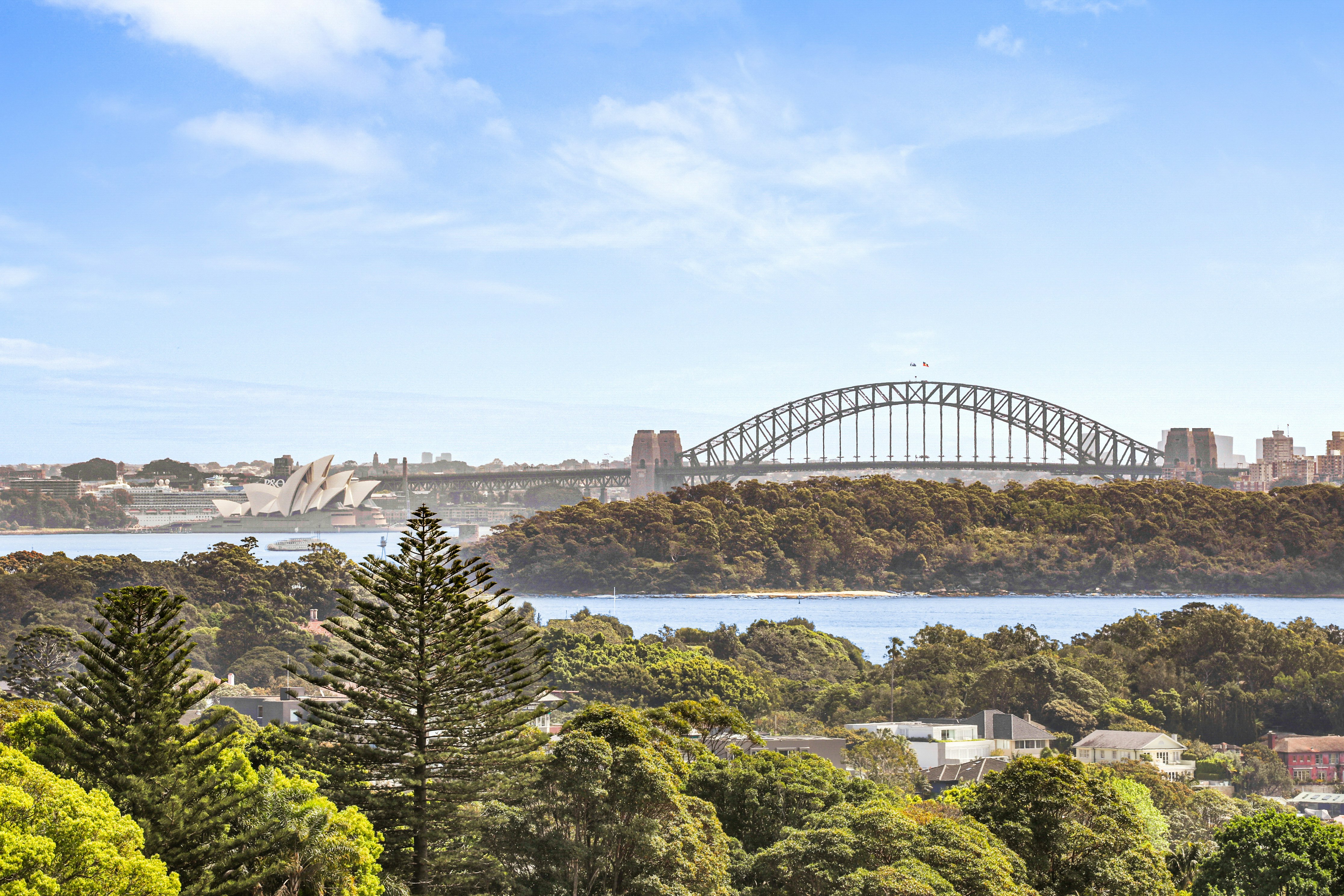 Image of arch