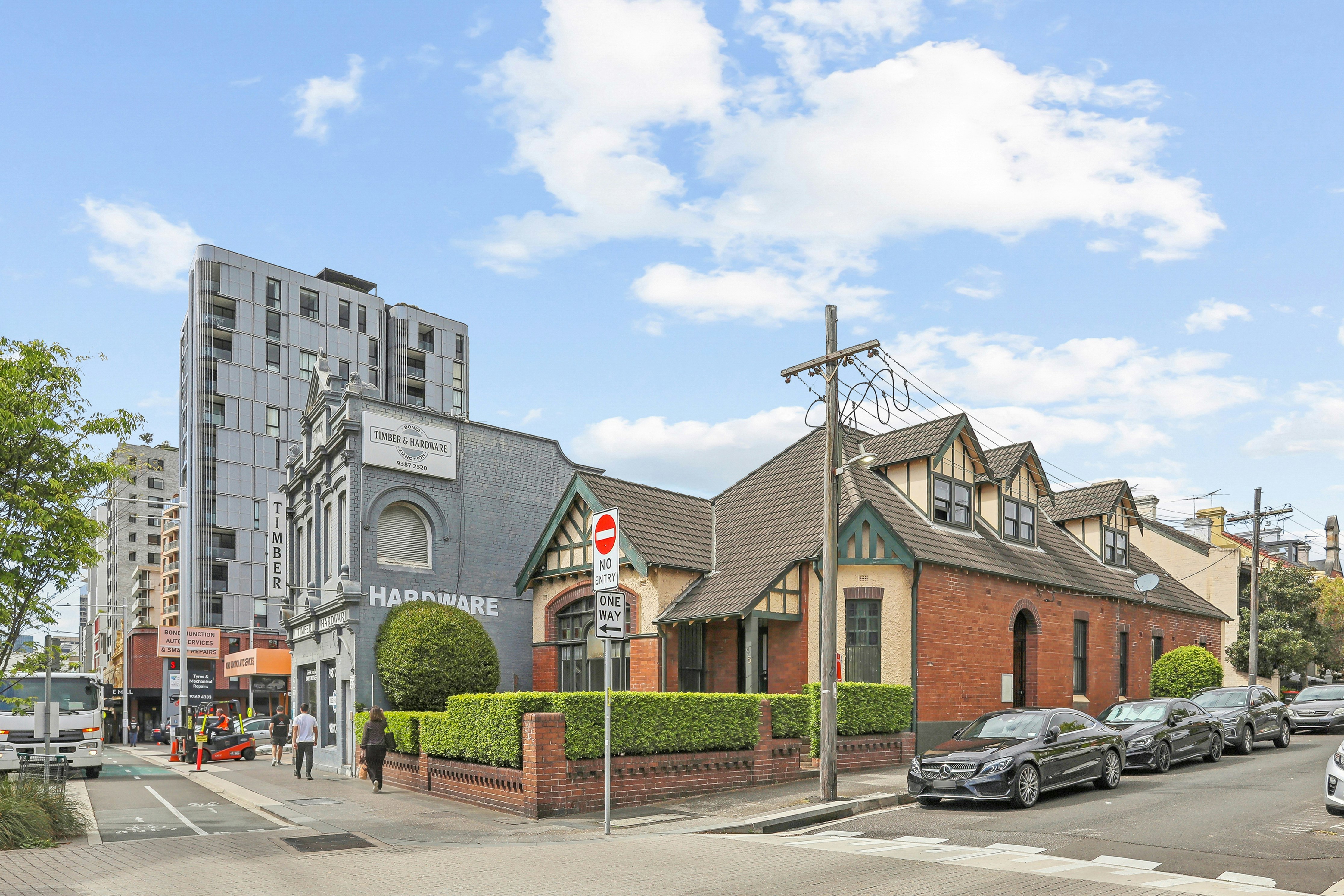Image of neighborhood