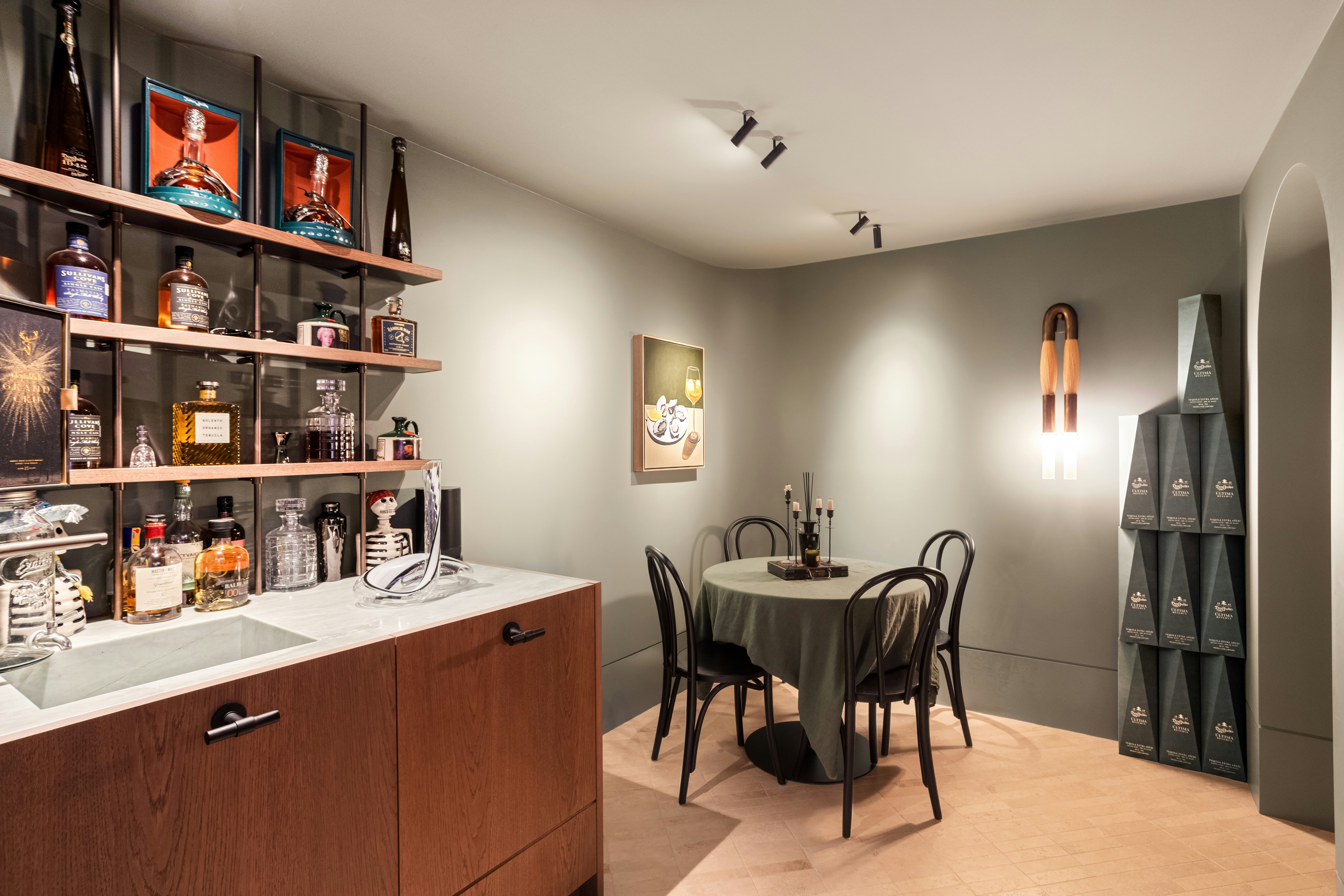 Image of dining room