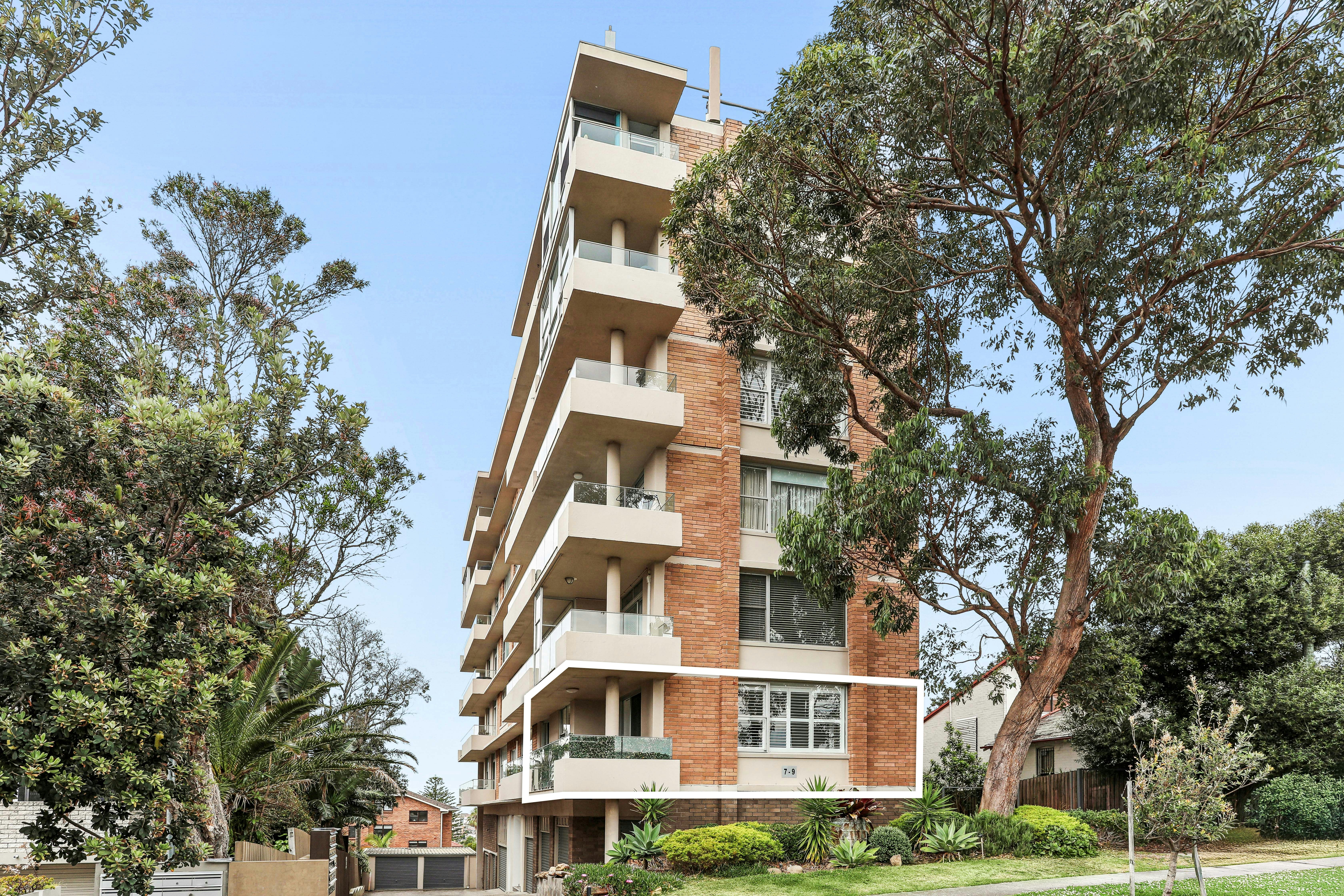 Image of apartment building