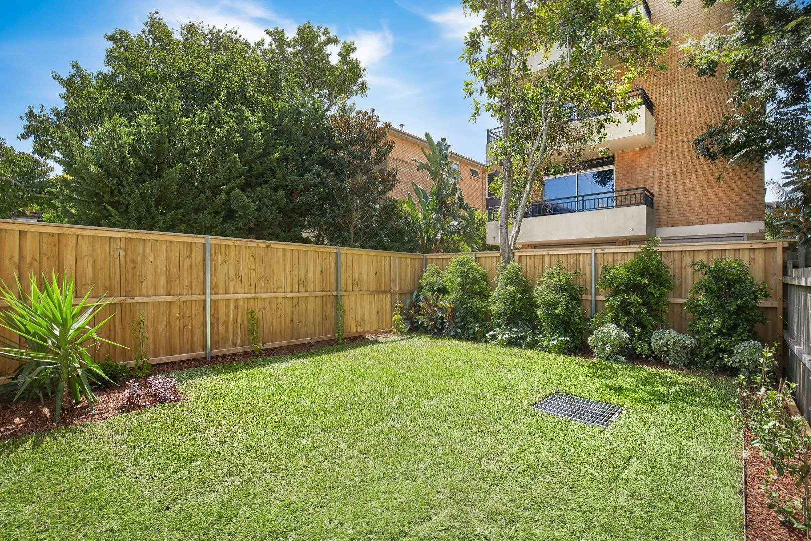 8B Owen Street, North Bondi NSW