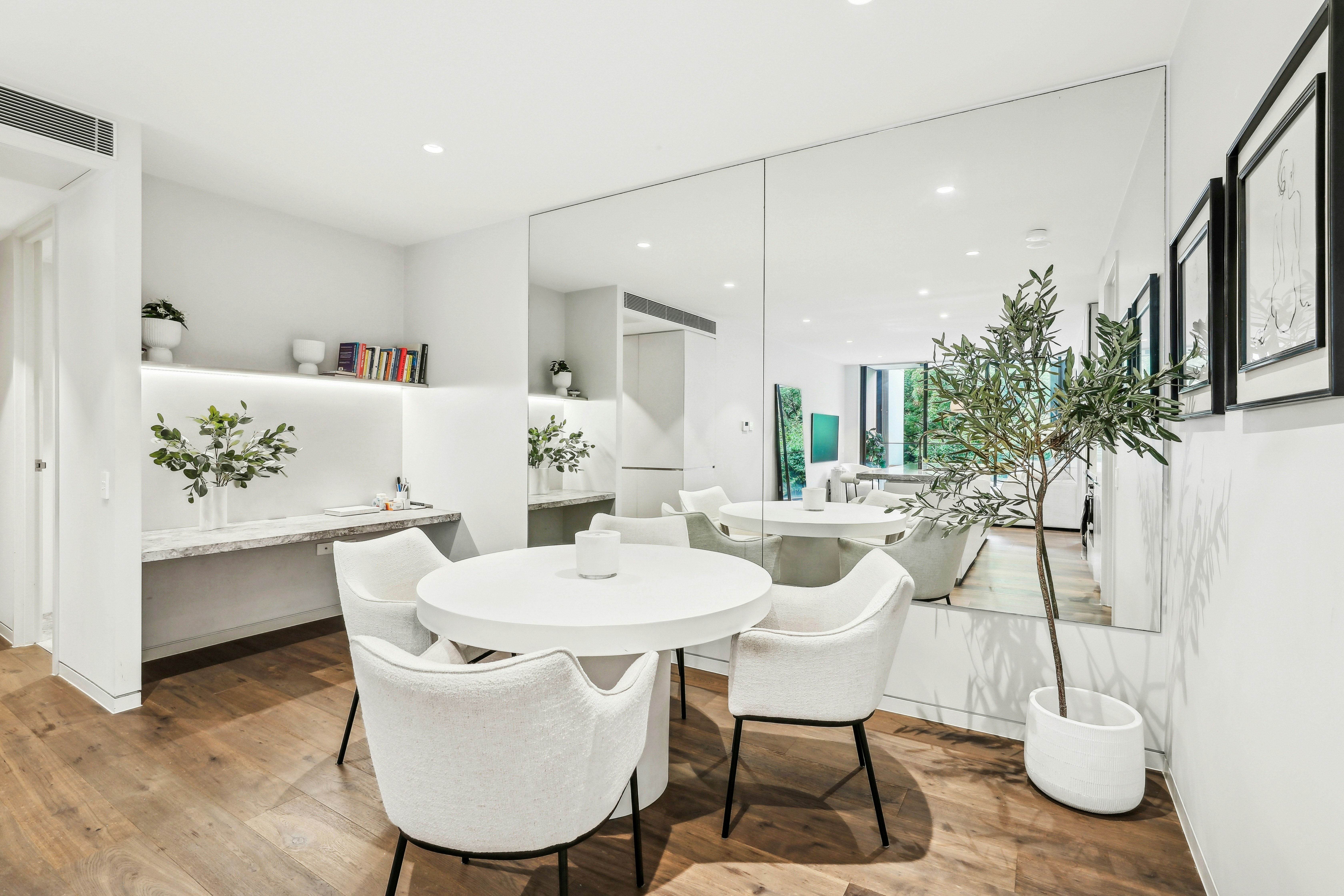 Image of dining room