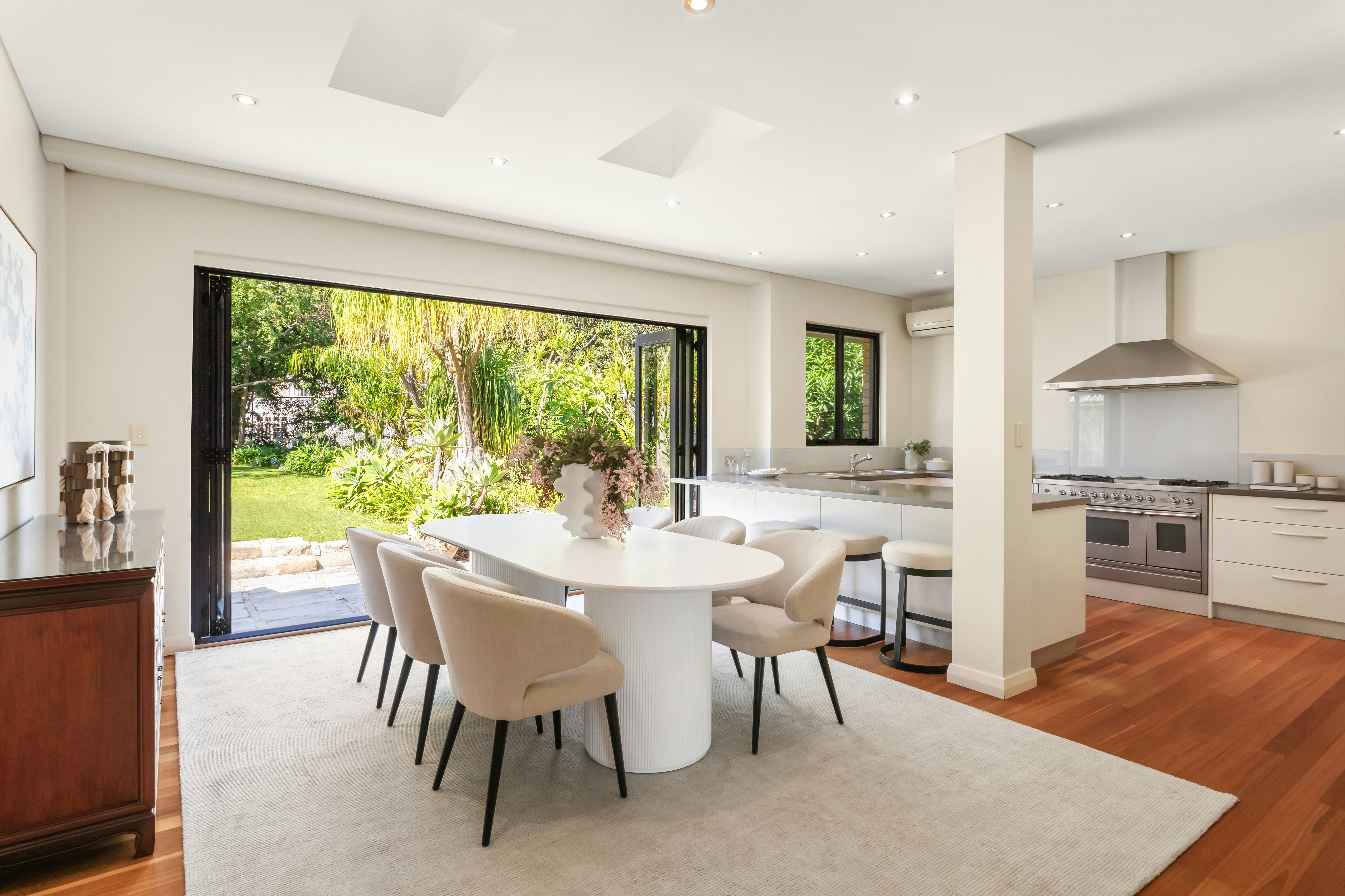 Image of dining room
