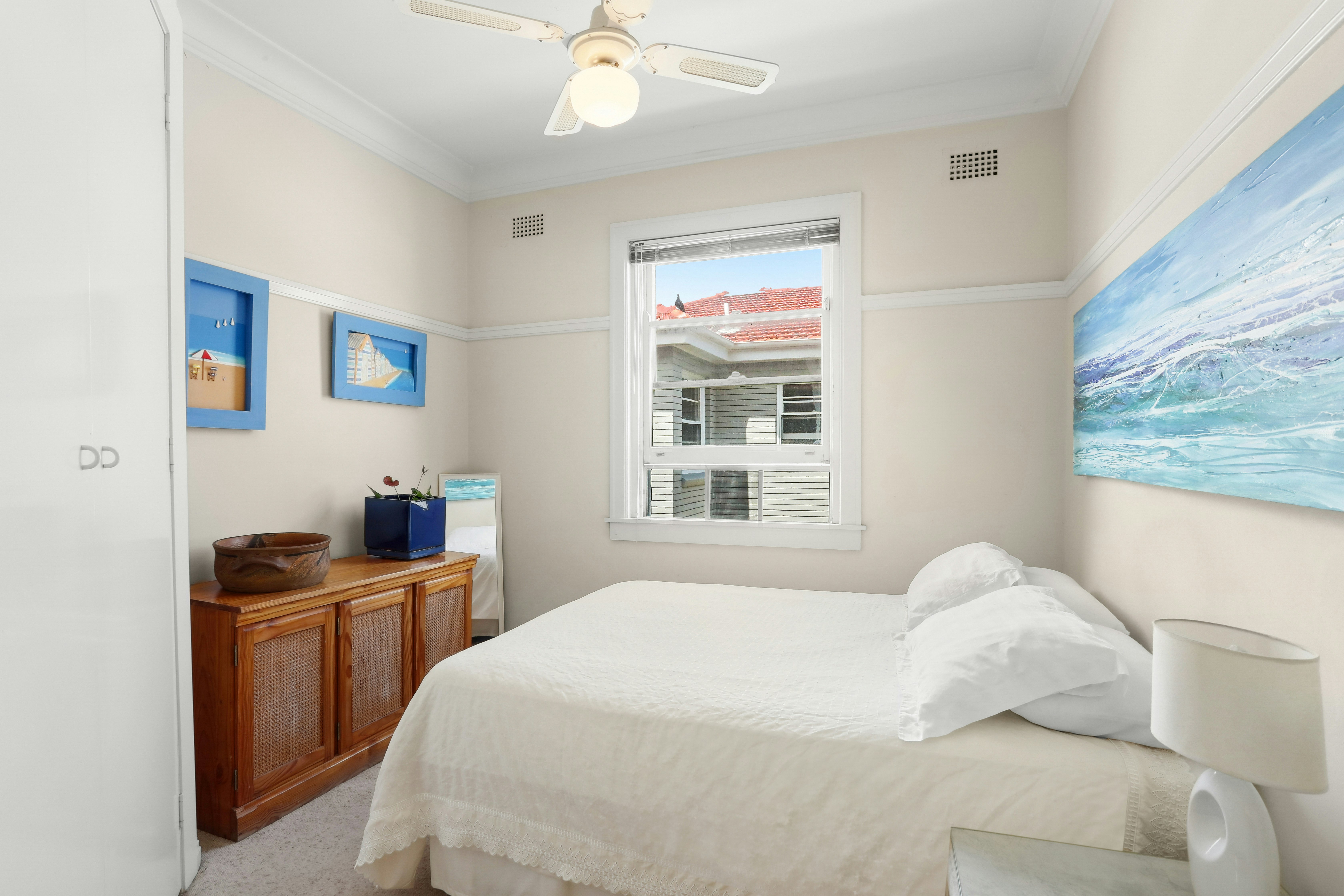 Image of corner