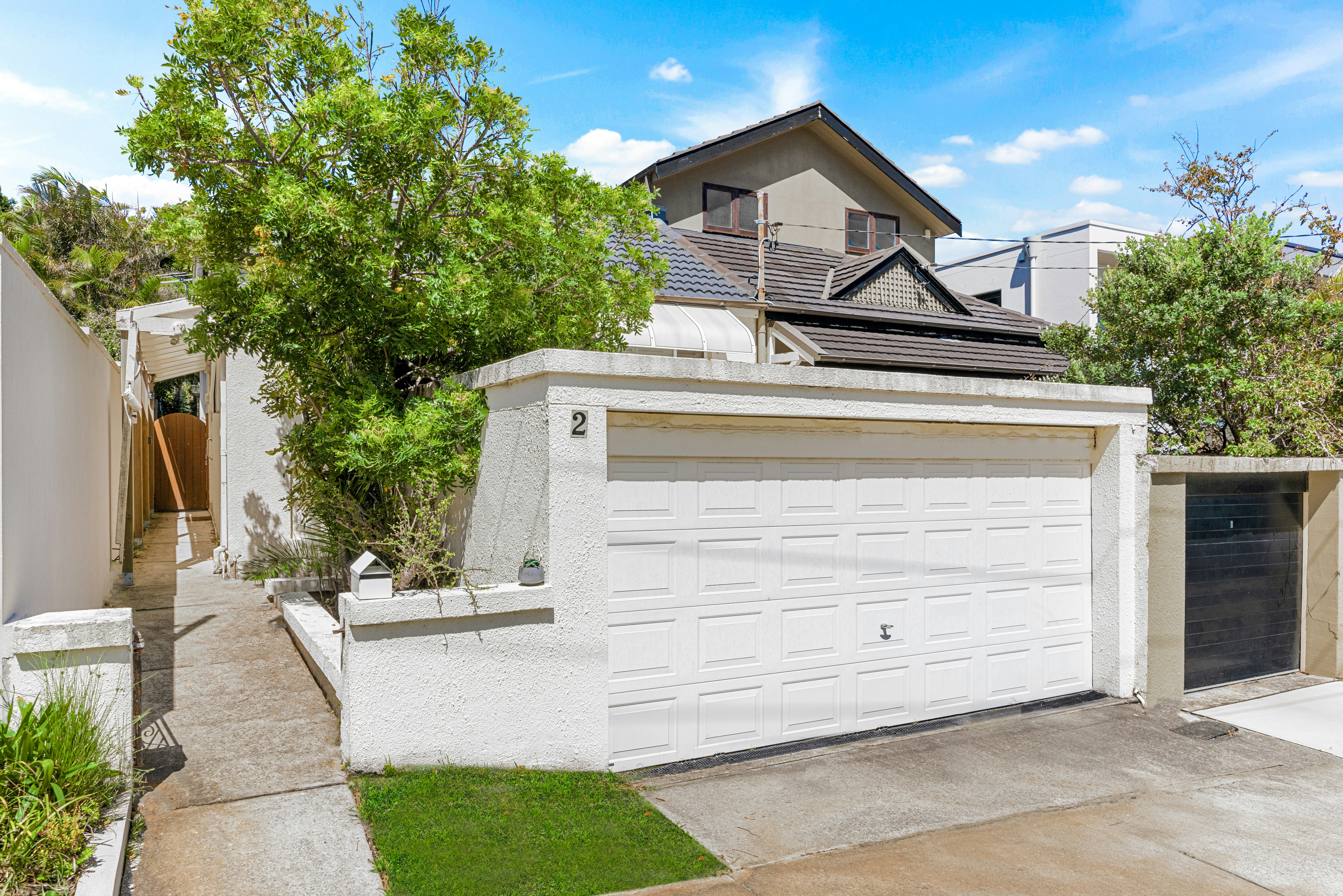 Image of garage