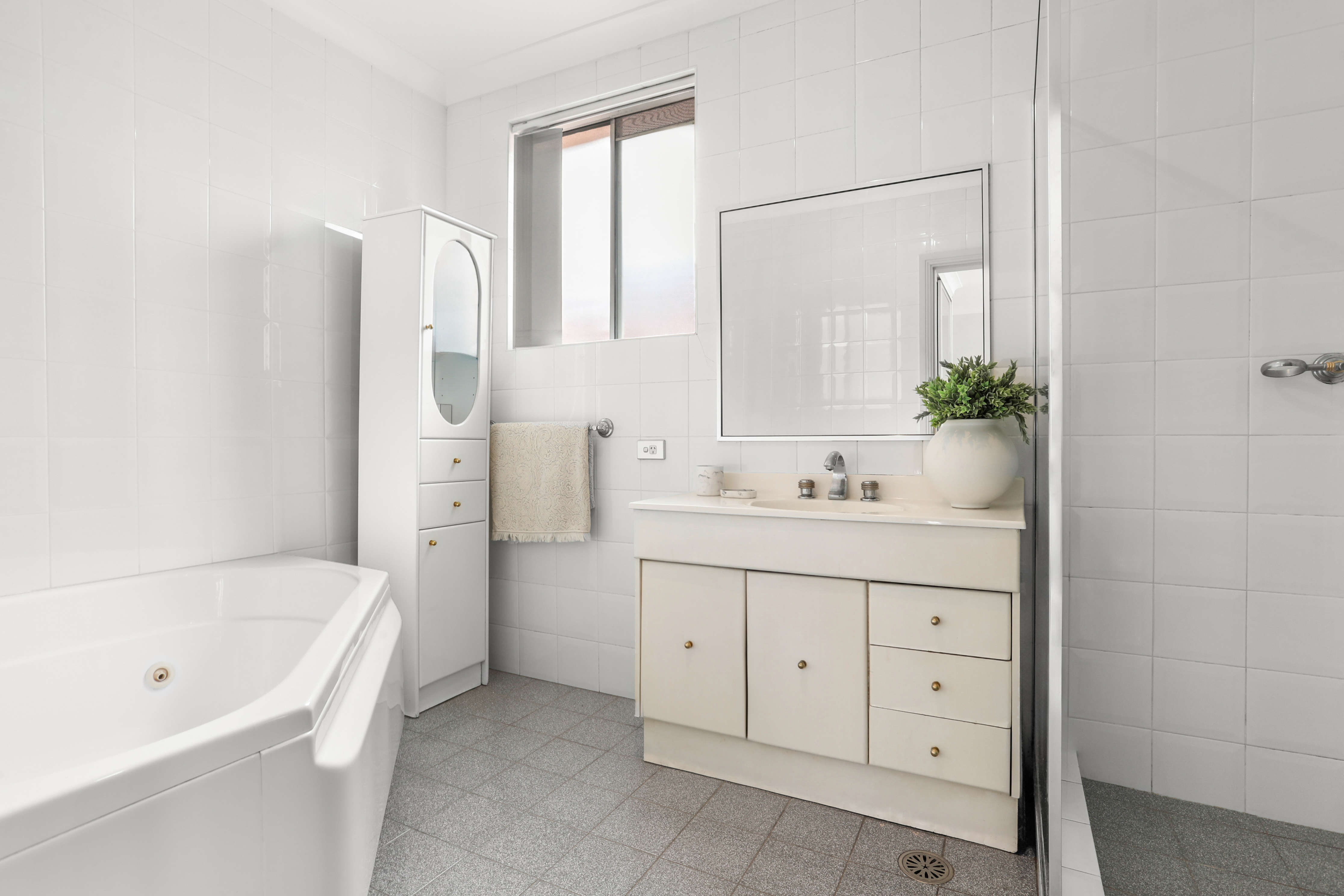 23 Griffith Avenue, North Bondi - Thumbnail 8