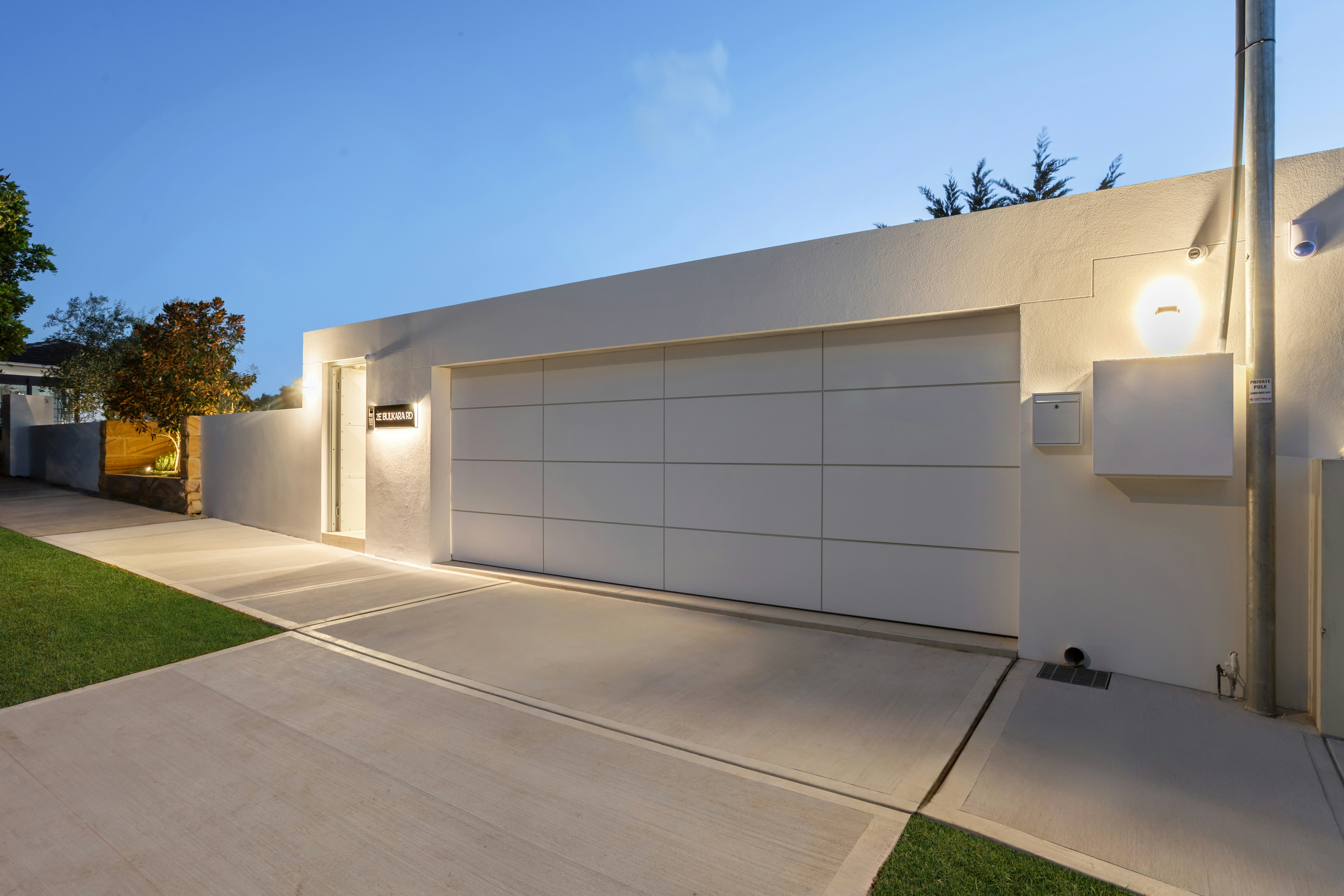 Image of garage
