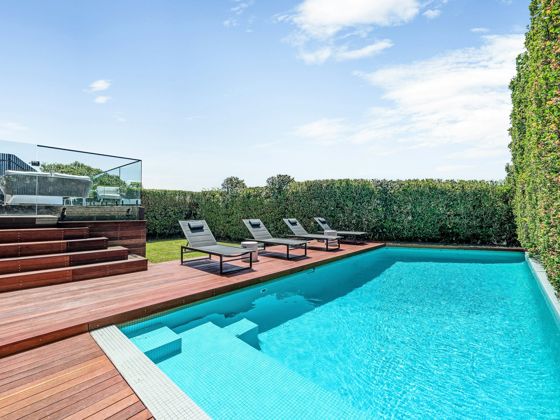 pool