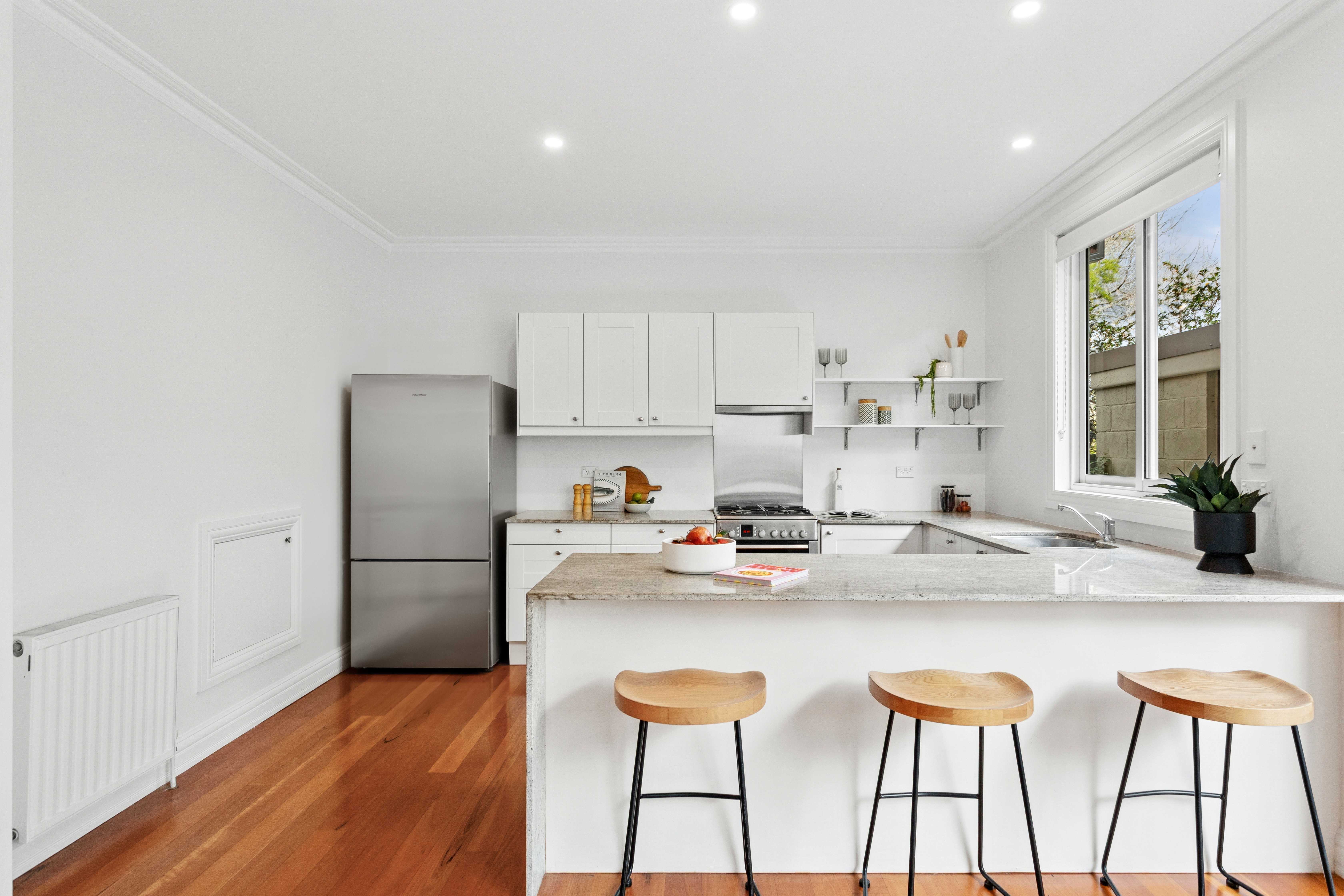 11 St James Road, Bondi Junction - Thumbnail 5