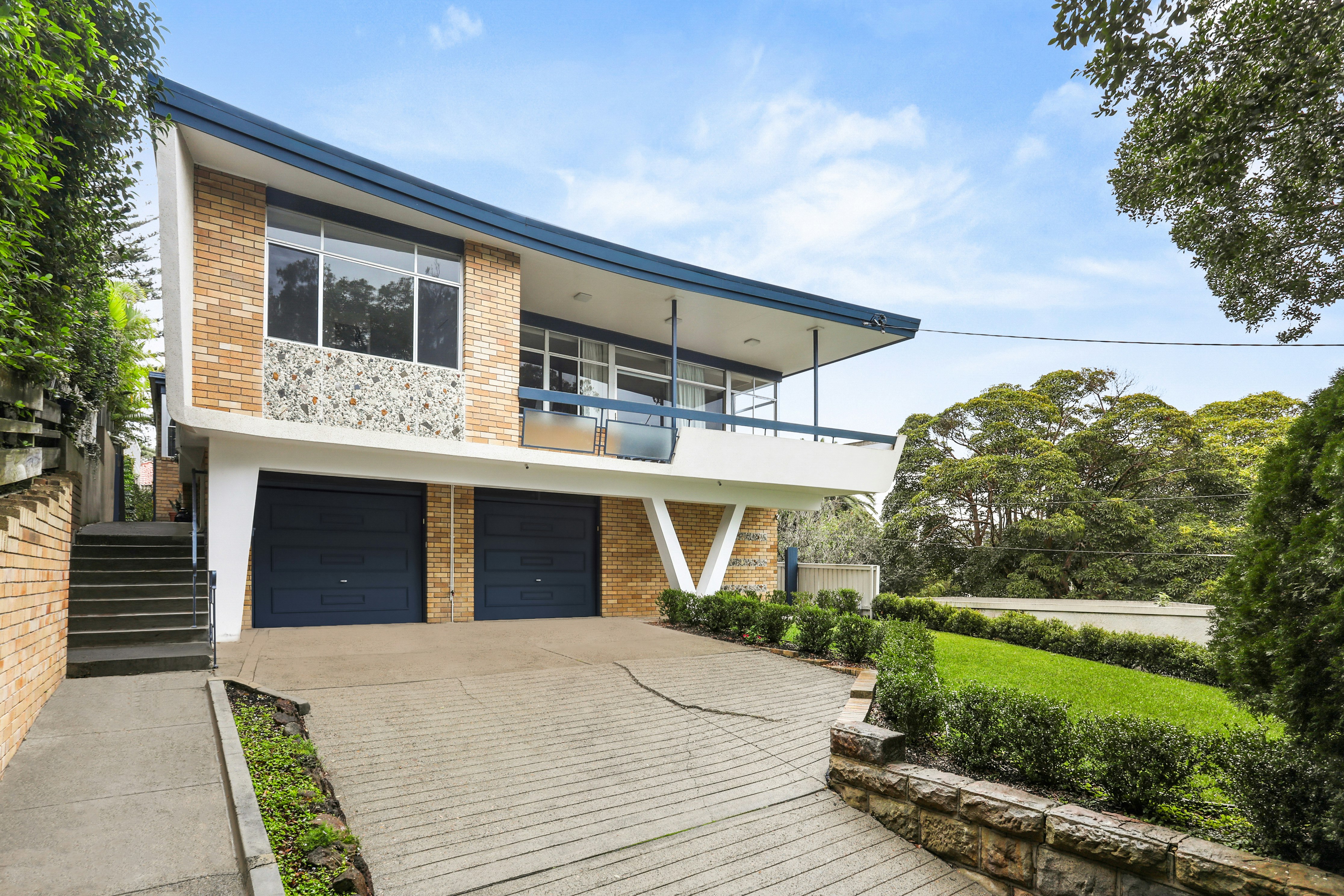 Image of garage