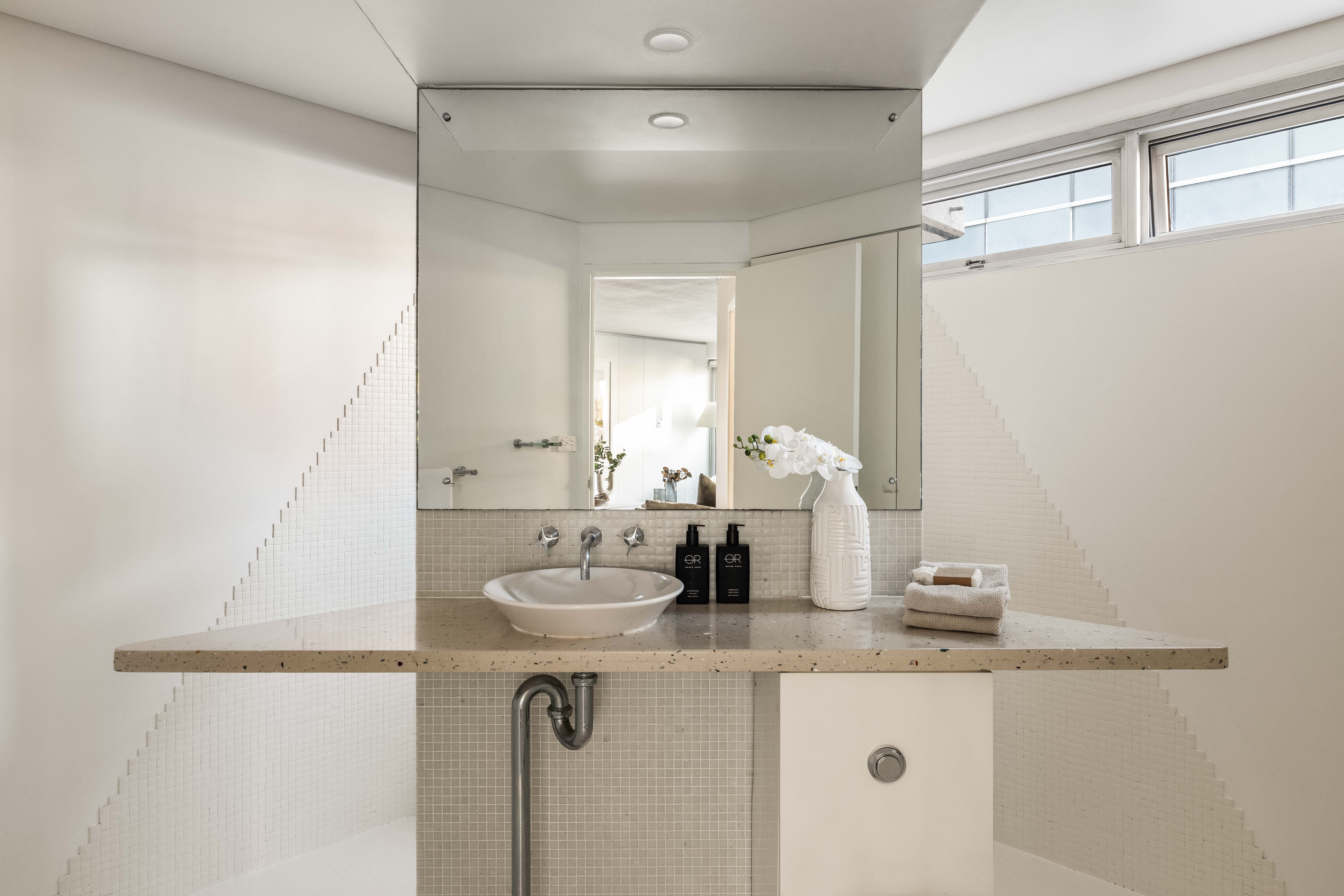 44/6 Greenknowe Avenue, Elizabeth Bay - Thumbnail 5