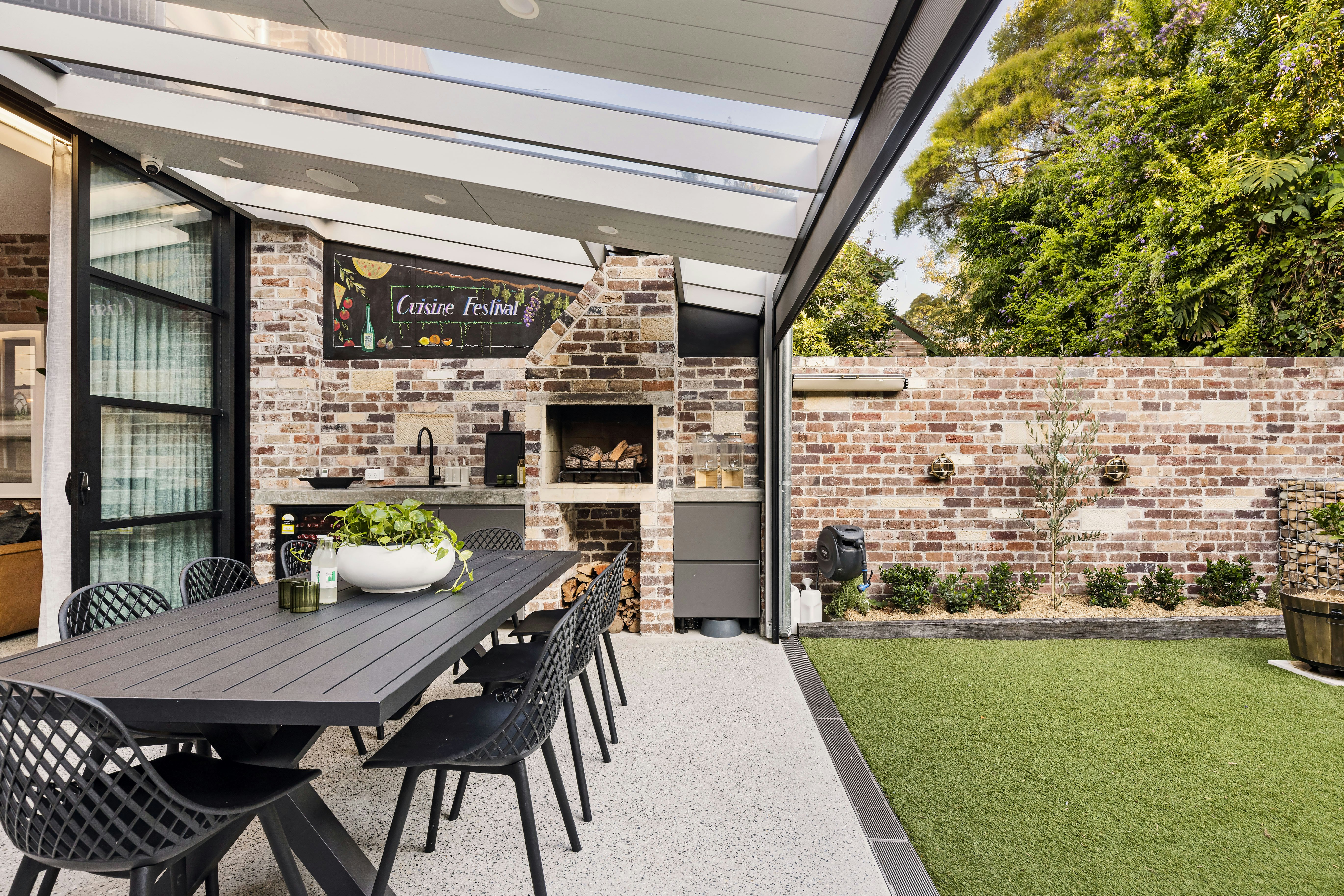 2B Caroline Street, Balmain NSW